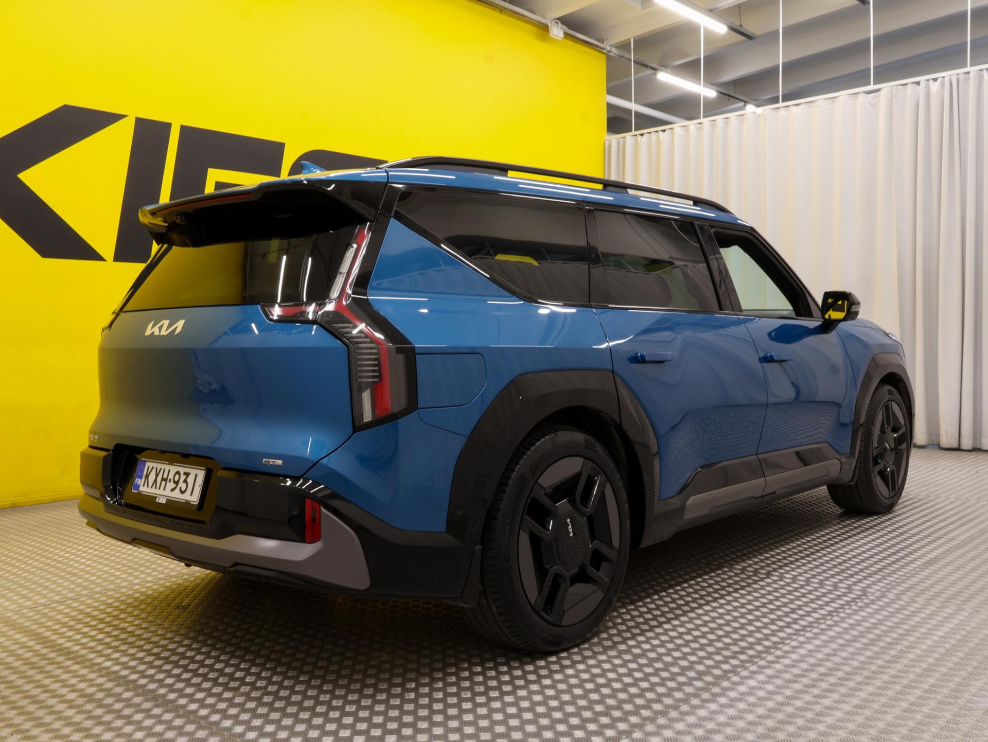 Pienoiskuva 3: 2024 Kia EV9