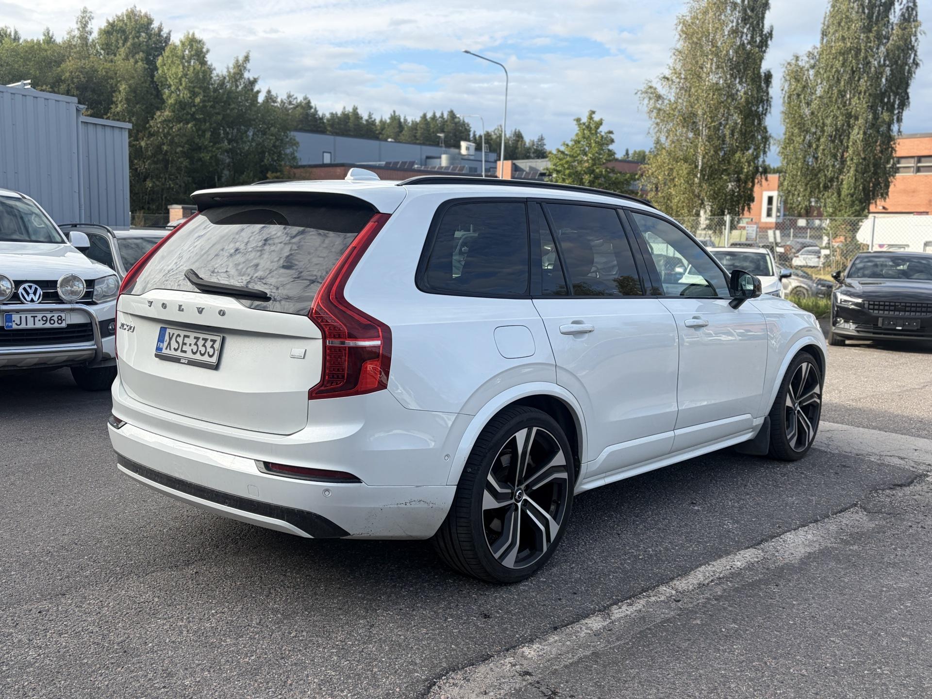 Näytä kaikki kuvat: 2023 Volvo XC90