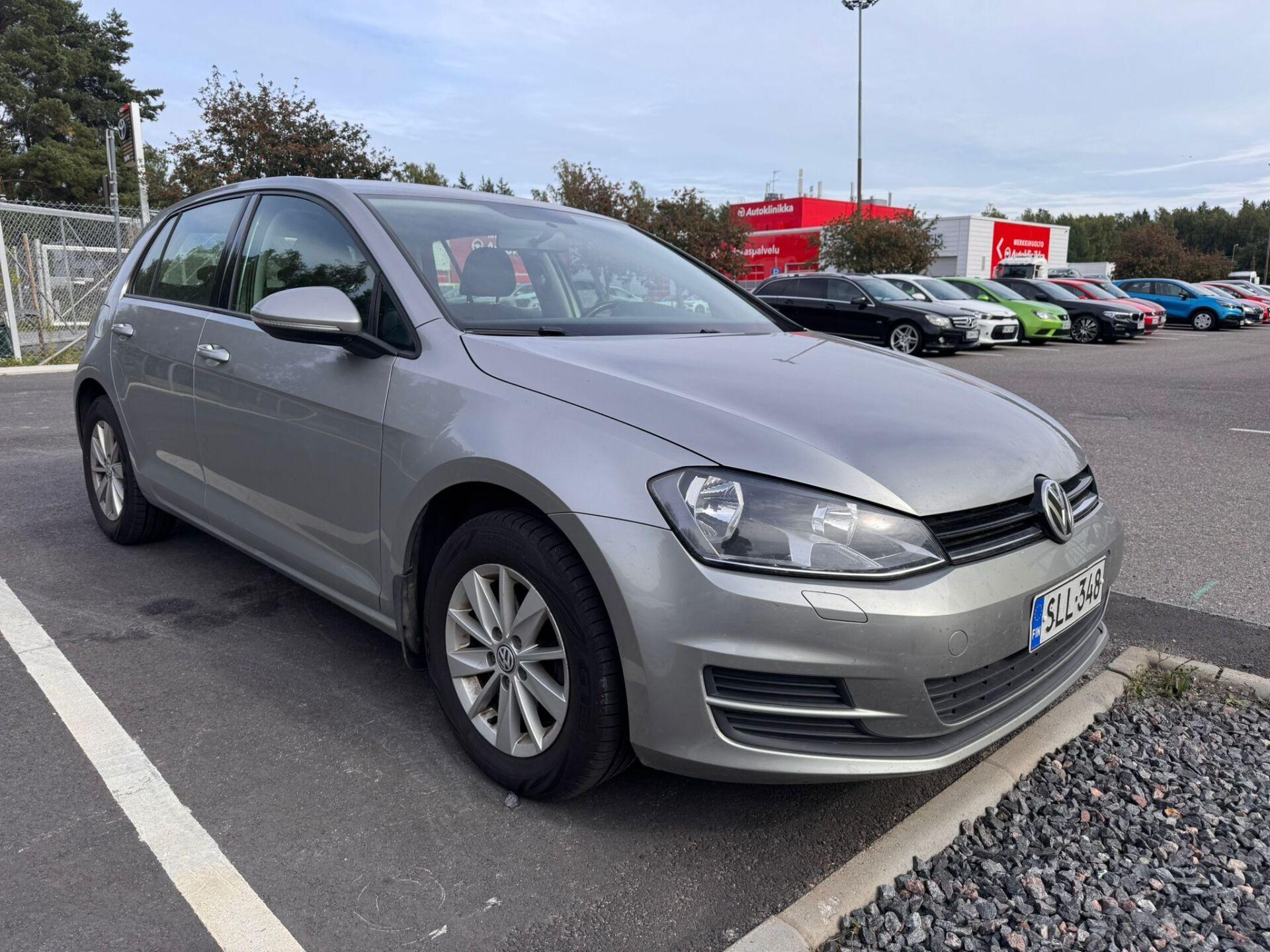 Pienoiskuva 3: 2015 Volkswagen Golf
