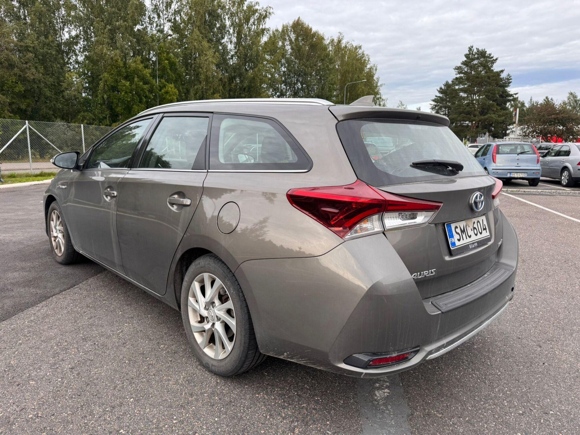 Näytä kaikki kuvat: 2017 Toyota Auris