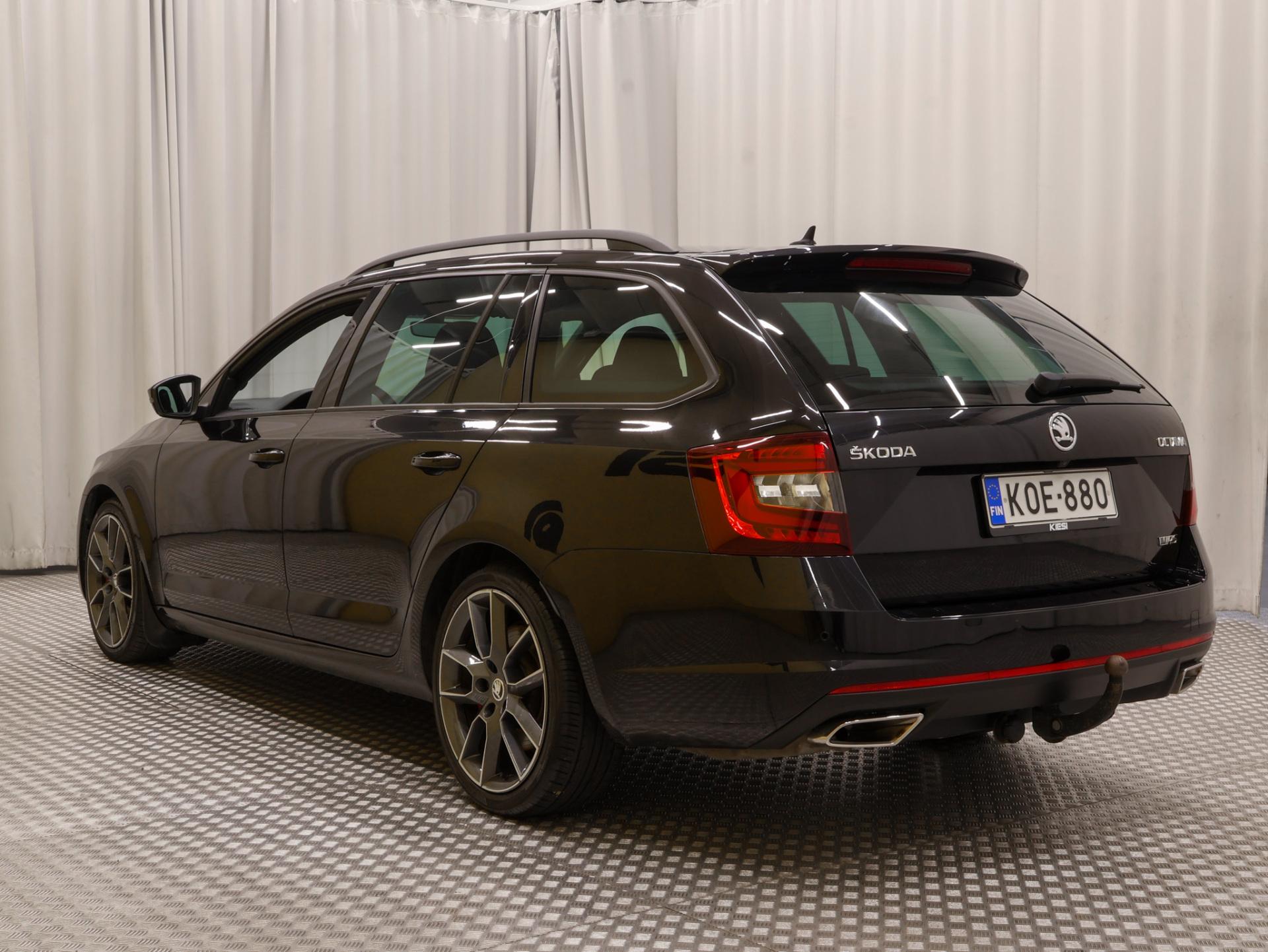 Skoda Octavia 2019, photo 4/37