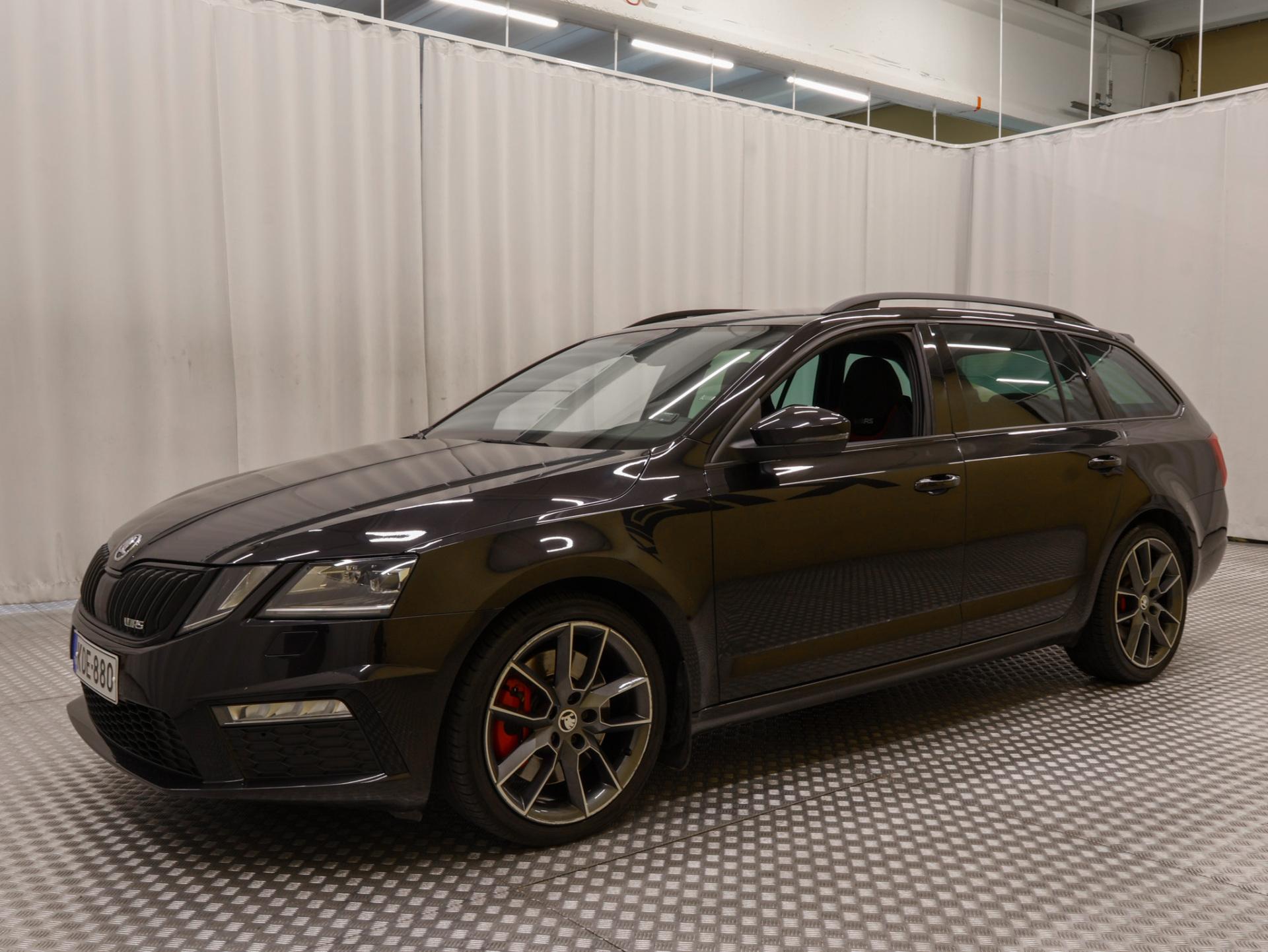 Skoda Octavia 2019, photo 5/37