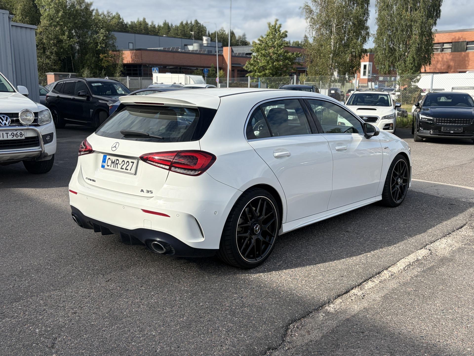 Näytä kaikki kuvat: 2019 Mercedes-Benz A 35 AMG