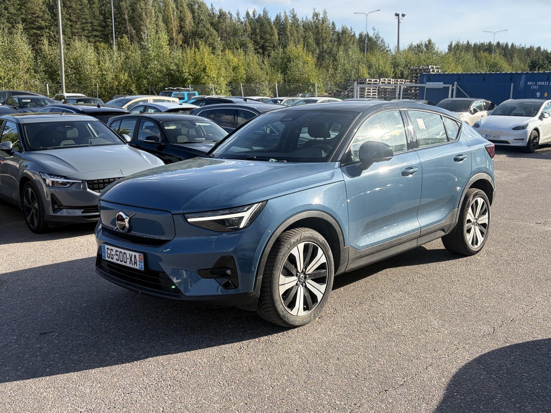 Pienoiskuva 3: 2022 Volvo C40
