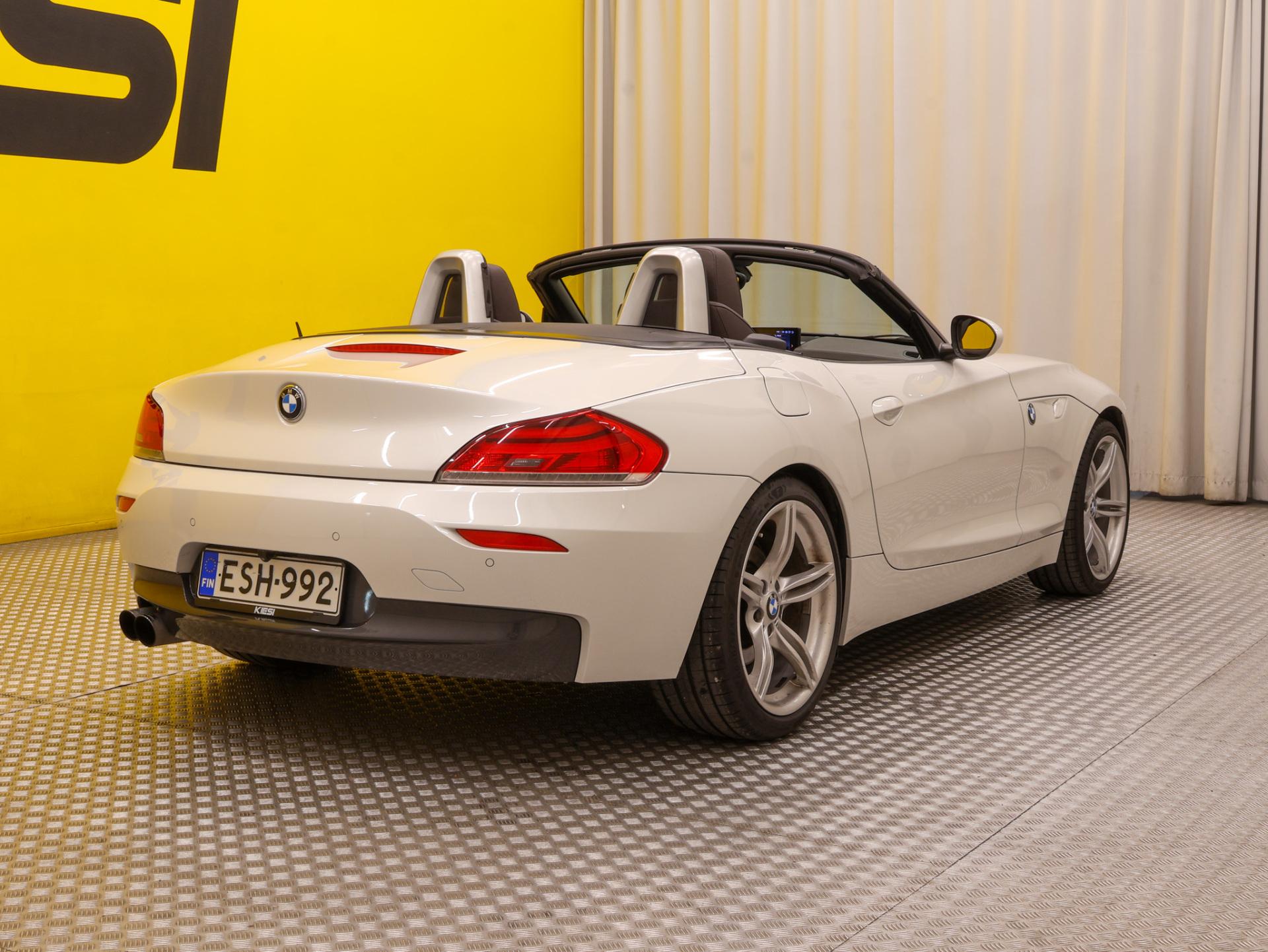 BMW Z4 2012, kuva 3/26