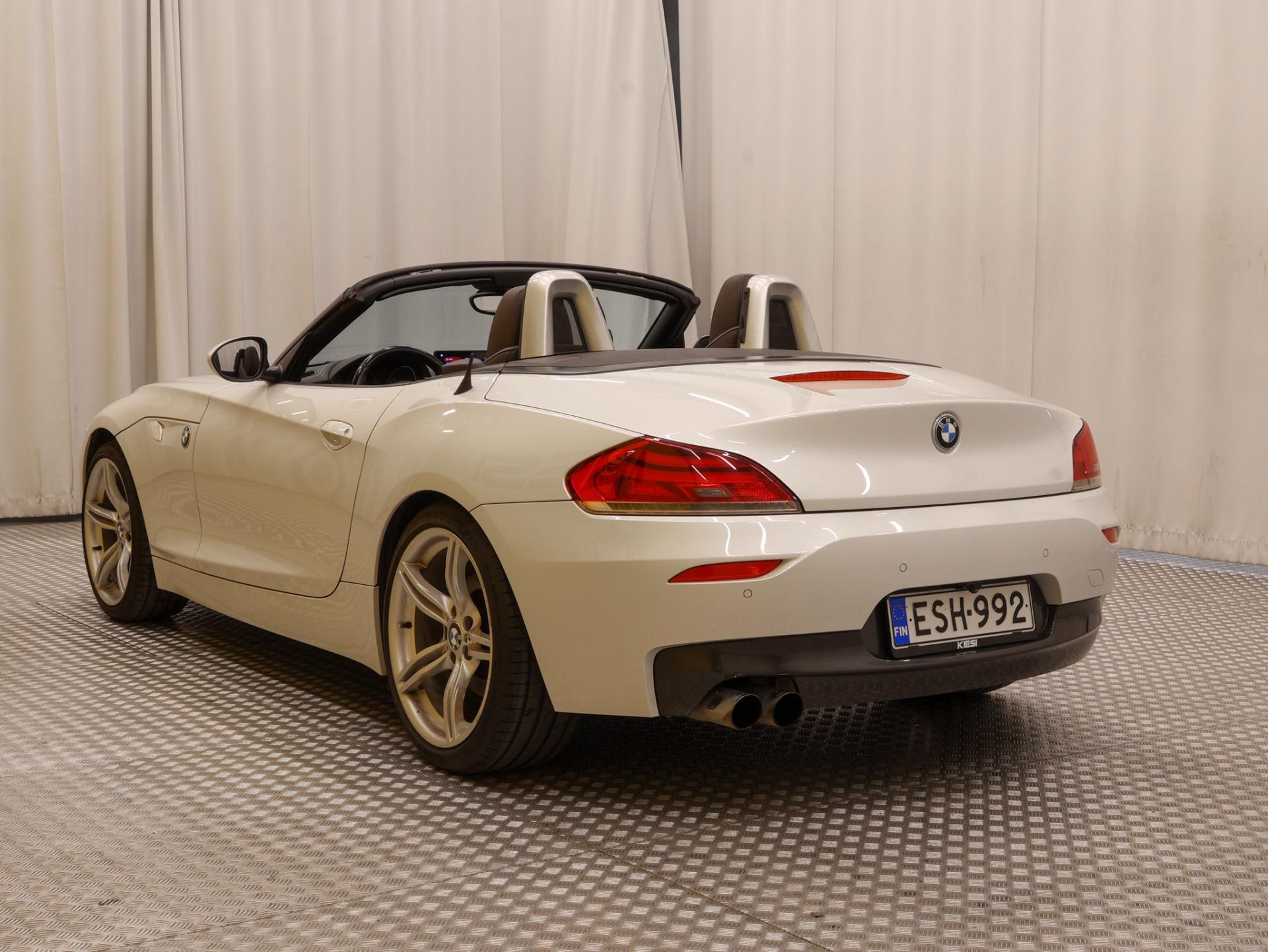 BMW Z4 2012, kuva 5/26