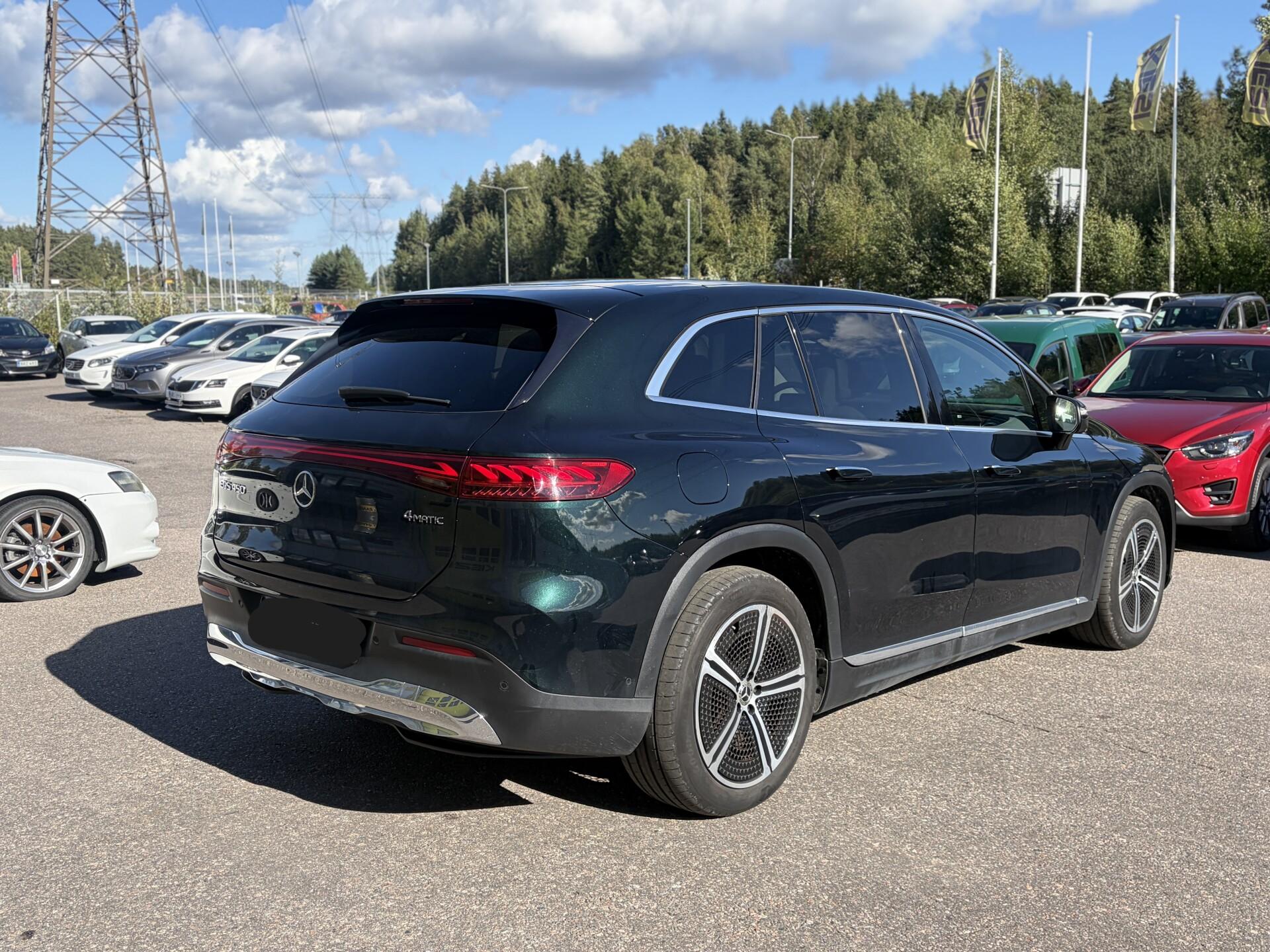 Näytä kaikki kuvat: 2024 Mercedes-Benz EQS SUV