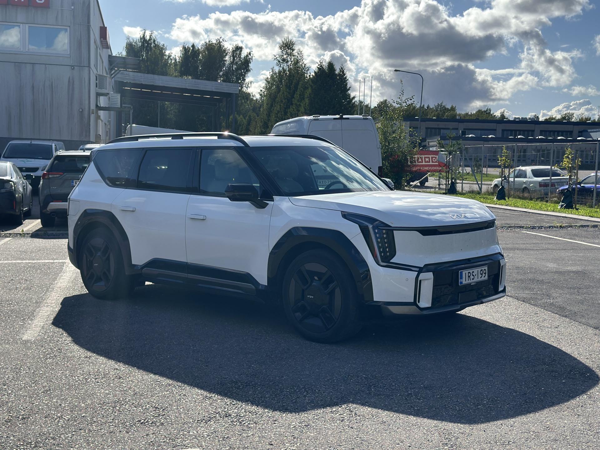 Pienoiskuva 3: 2024 Kia EV9