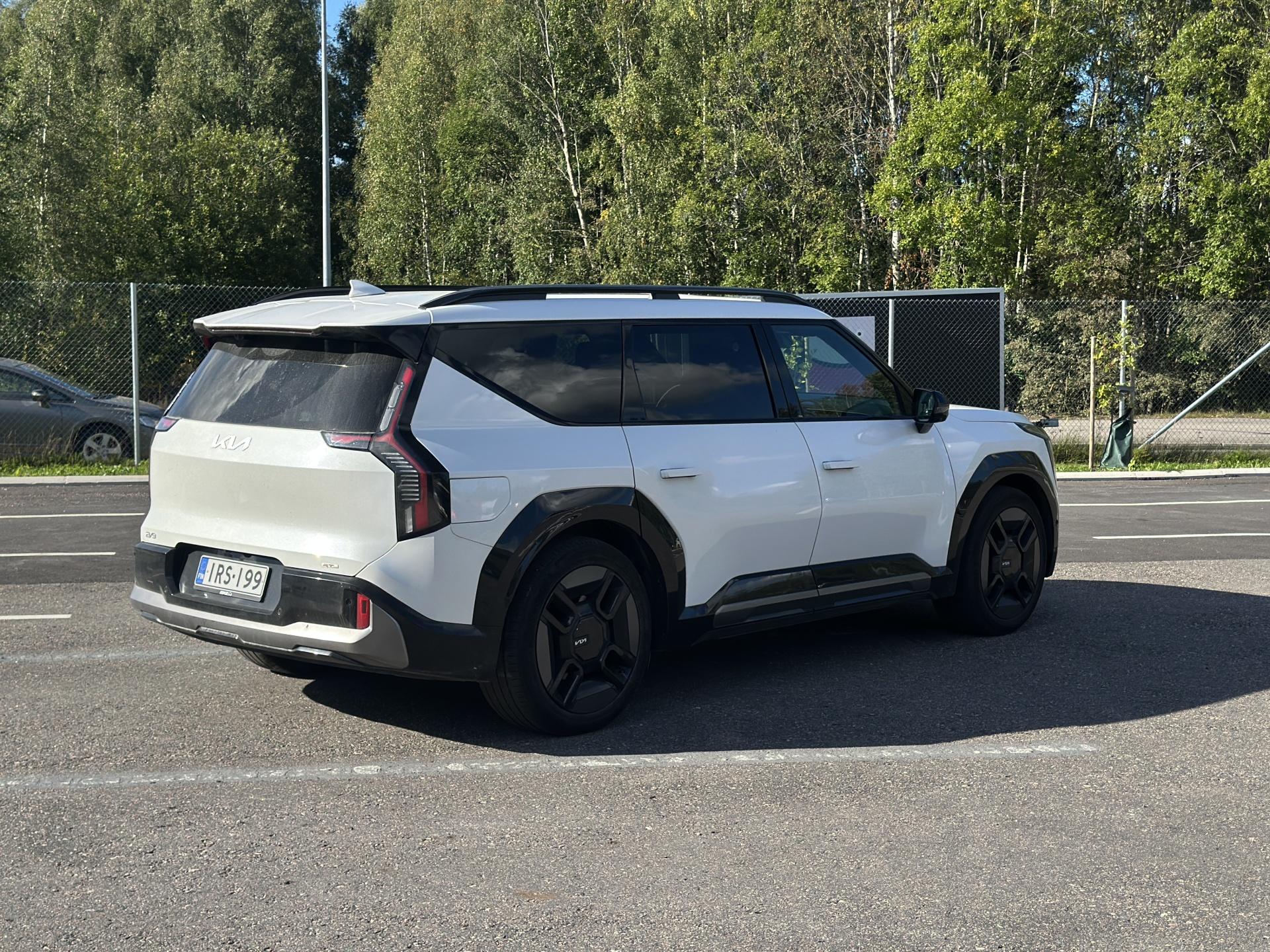 Näytä kaikki kuvat: 2024 Kia EV9