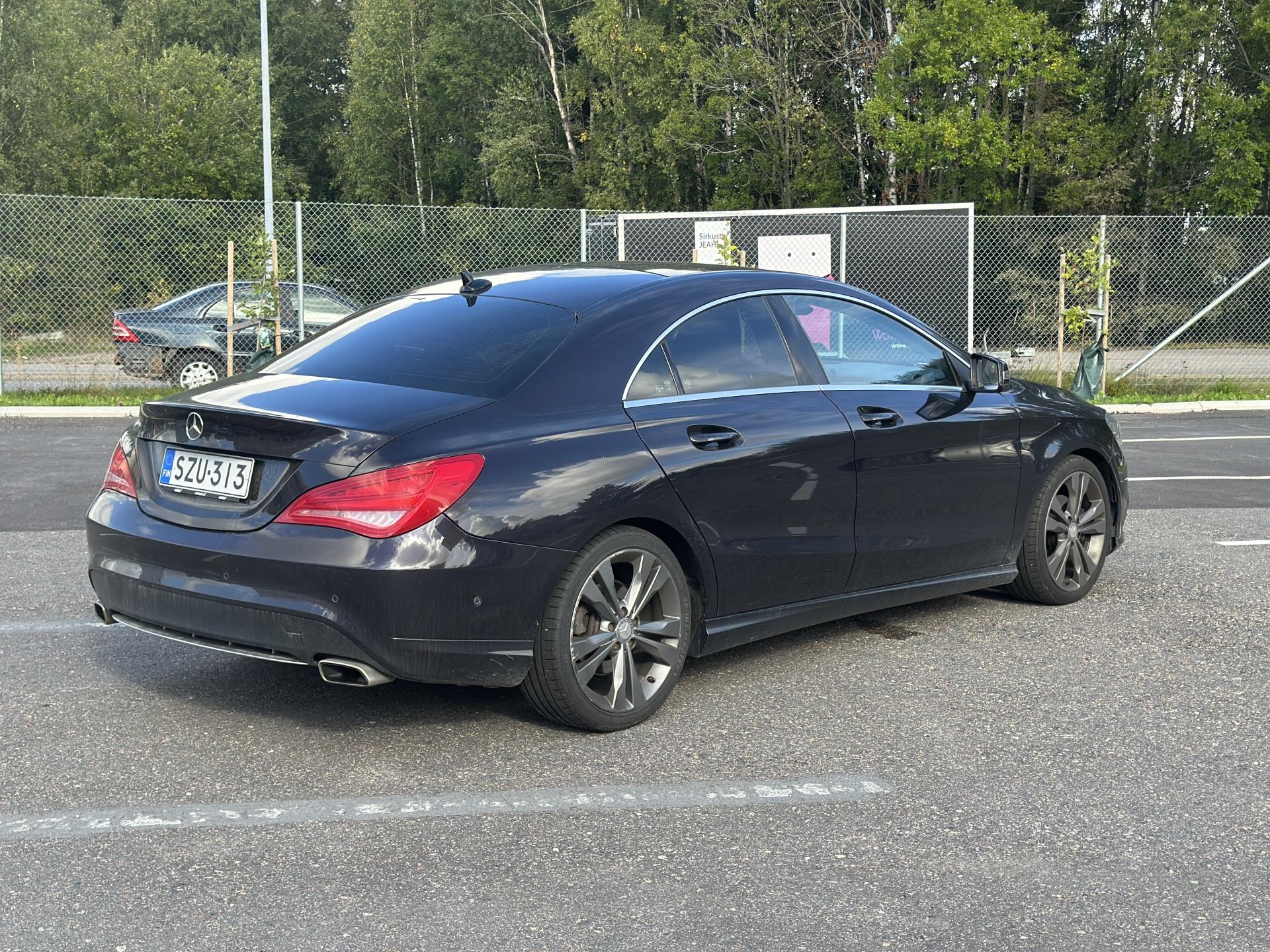 Näytä kaikki kuvat: 2015 Mercedes-Benz CLA