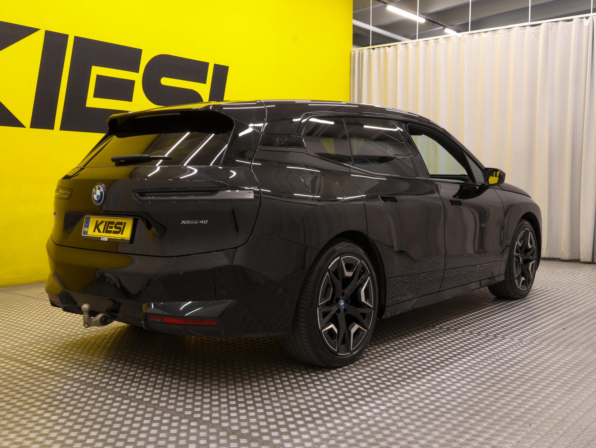 Pienoiskuva 3: 2022 BMW iX