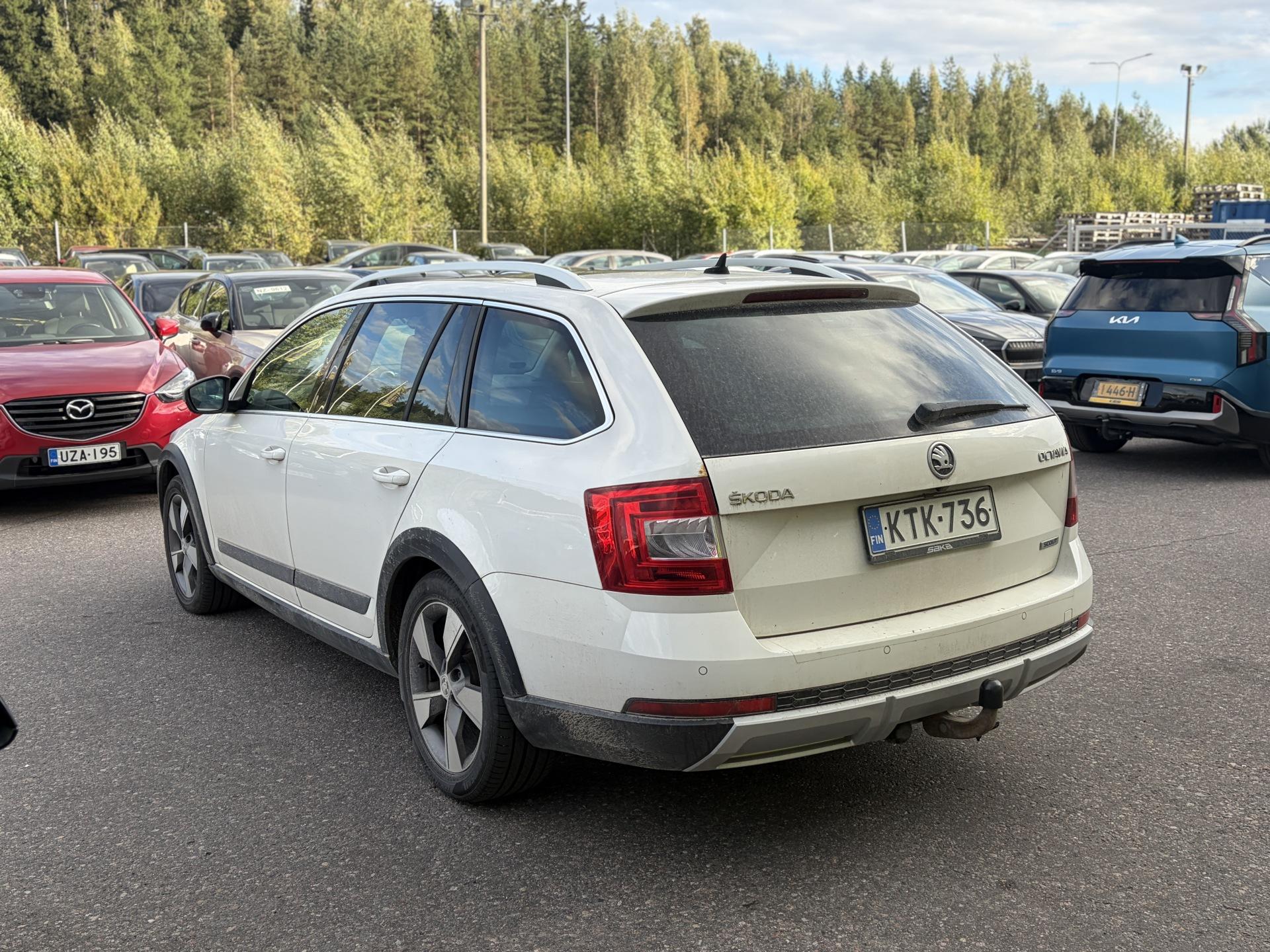 Skoda Octavia 2015, kuva 5/32