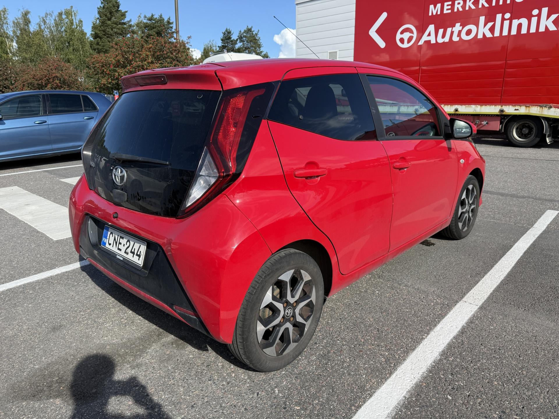 Näytä kaikki kuvat: 2019 Toyota Aygo