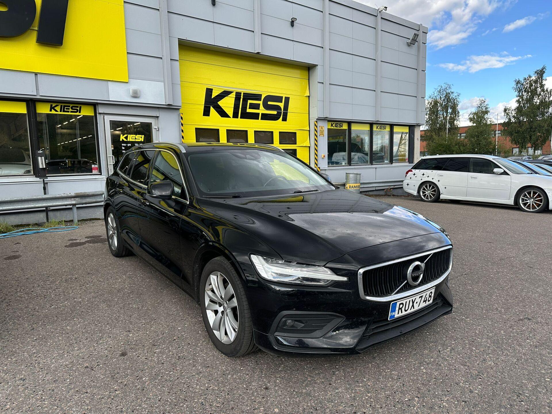 Pienoiskuva 3: 2020 Volvo V60