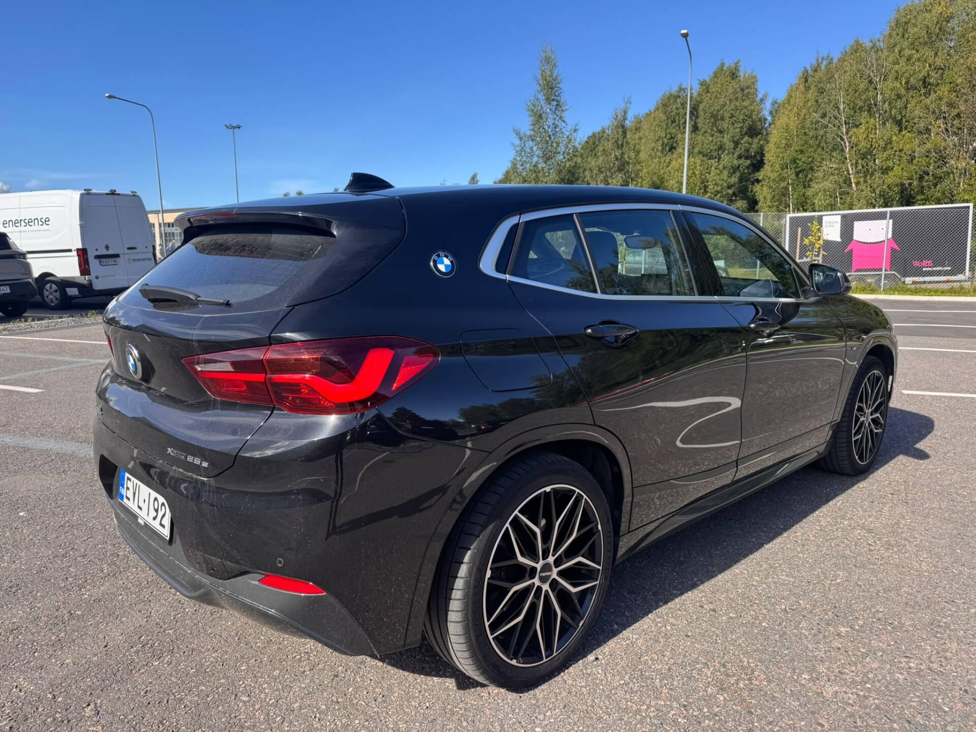 Näytä kaikki kuvat: 2021 BMW X2