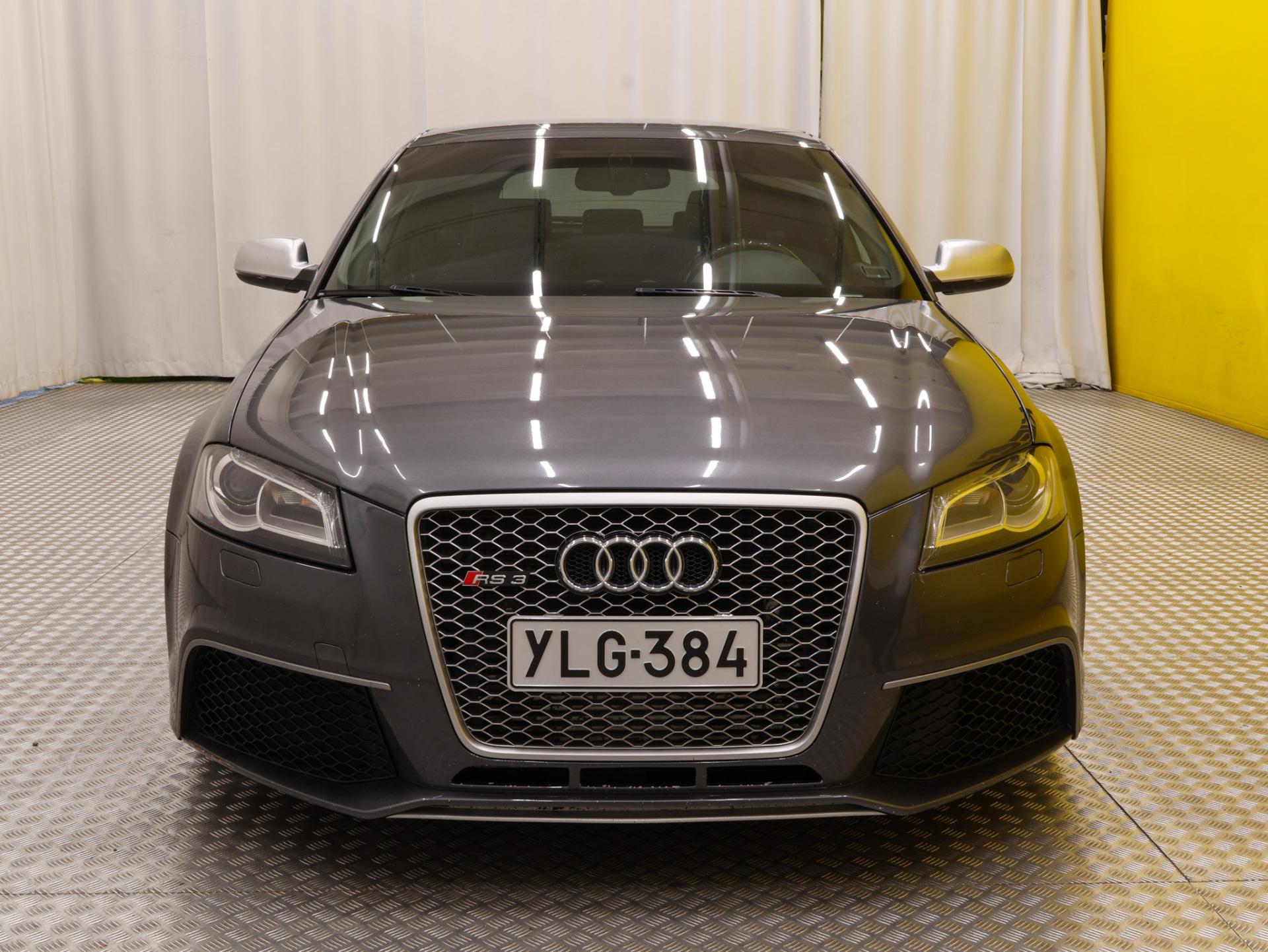 Audi RS3 2011, kuva 7/23