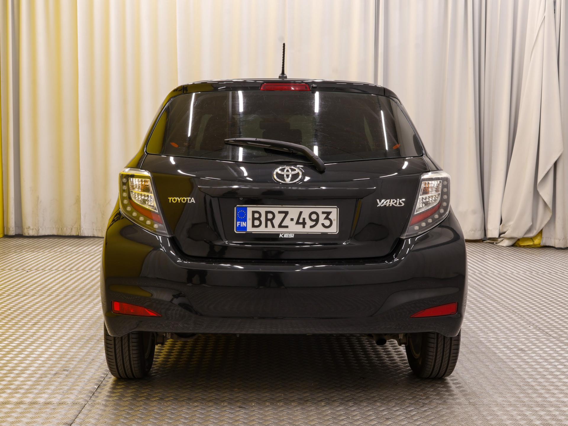 Toyota Yaris 2014, kuva 4/32