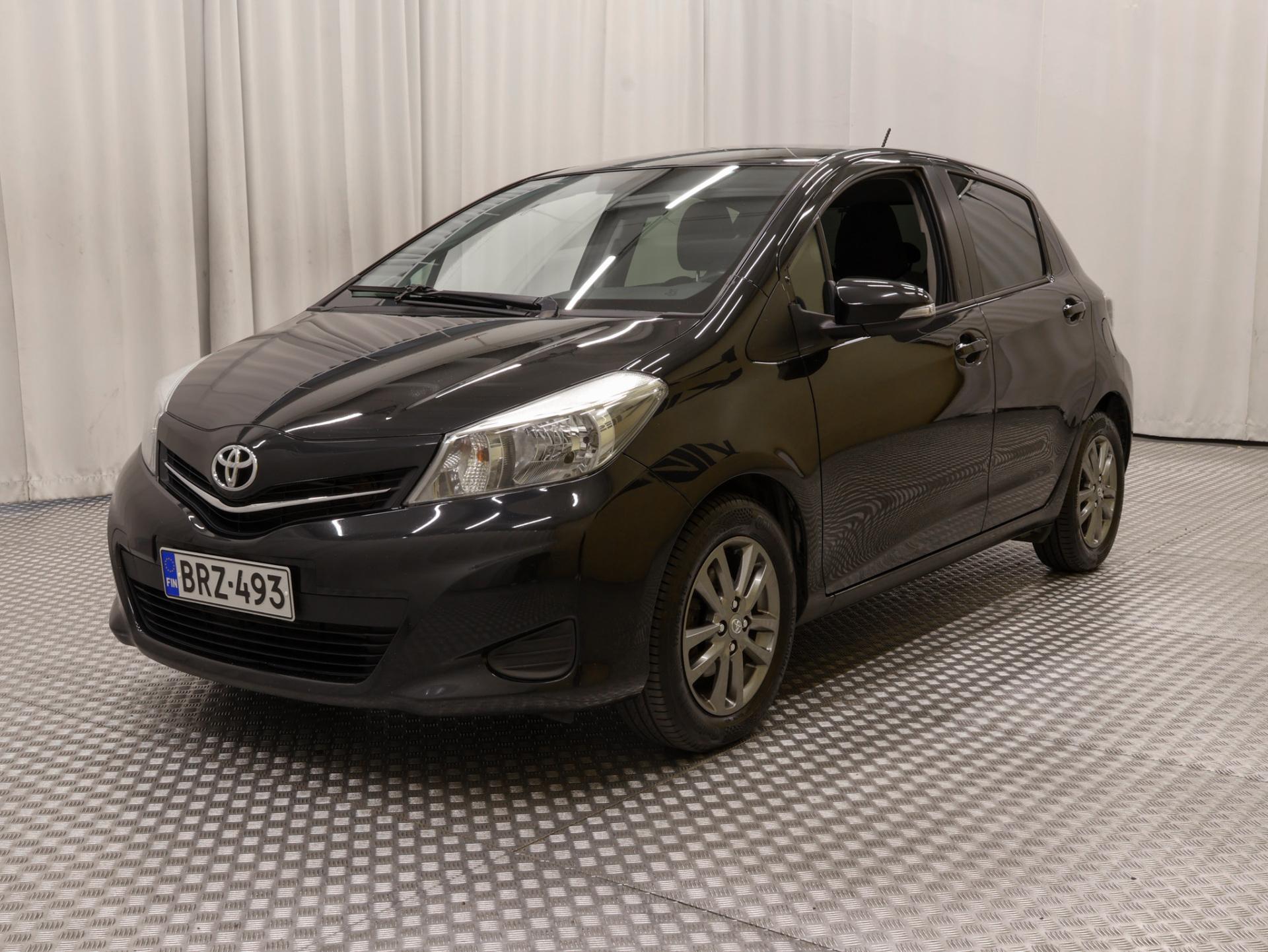 Toyota Yaris 2014, kuva 7/32