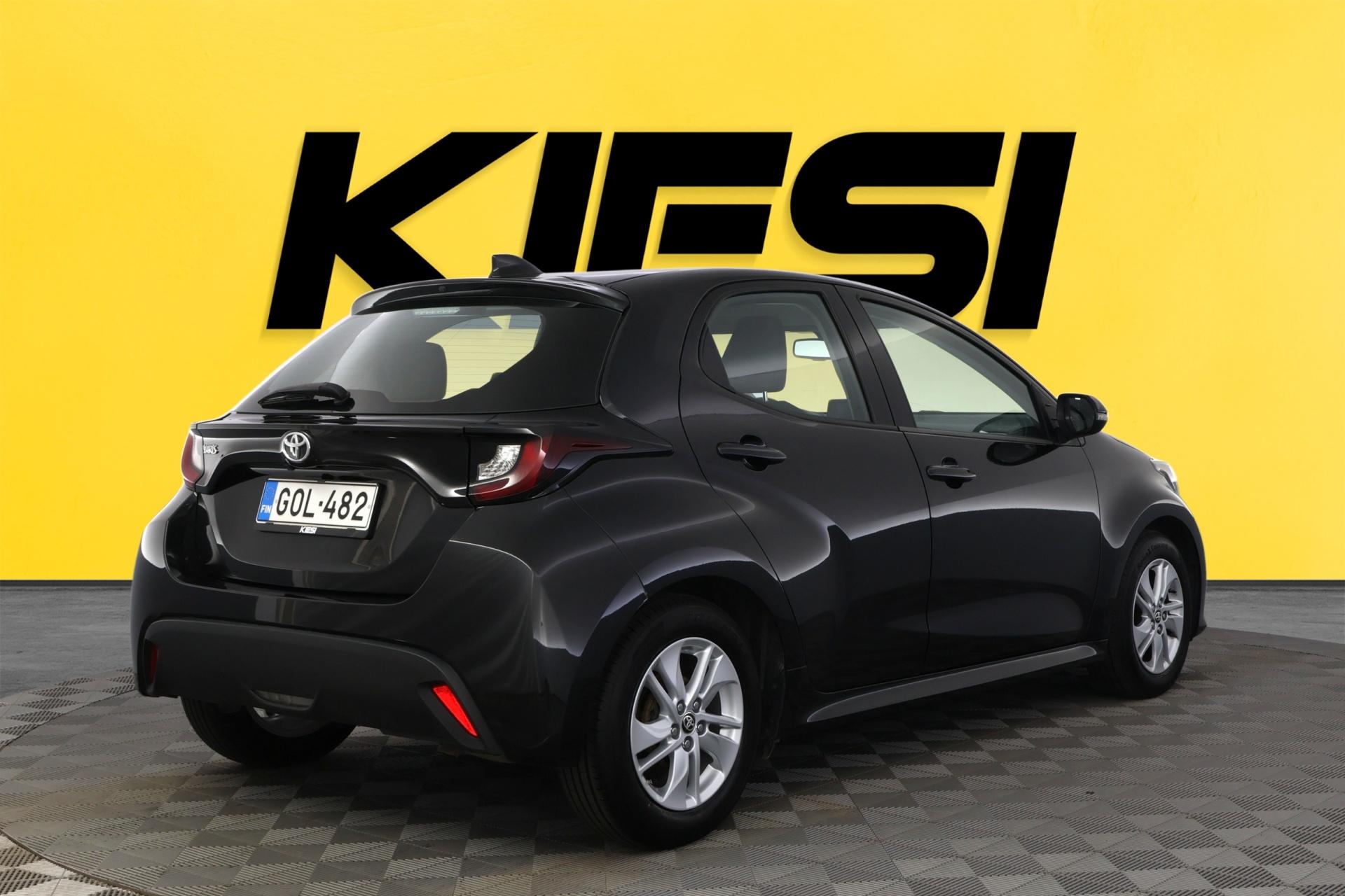 Toyota Yaris 1,5 VVT-iW Active 2021, kuva 3/32