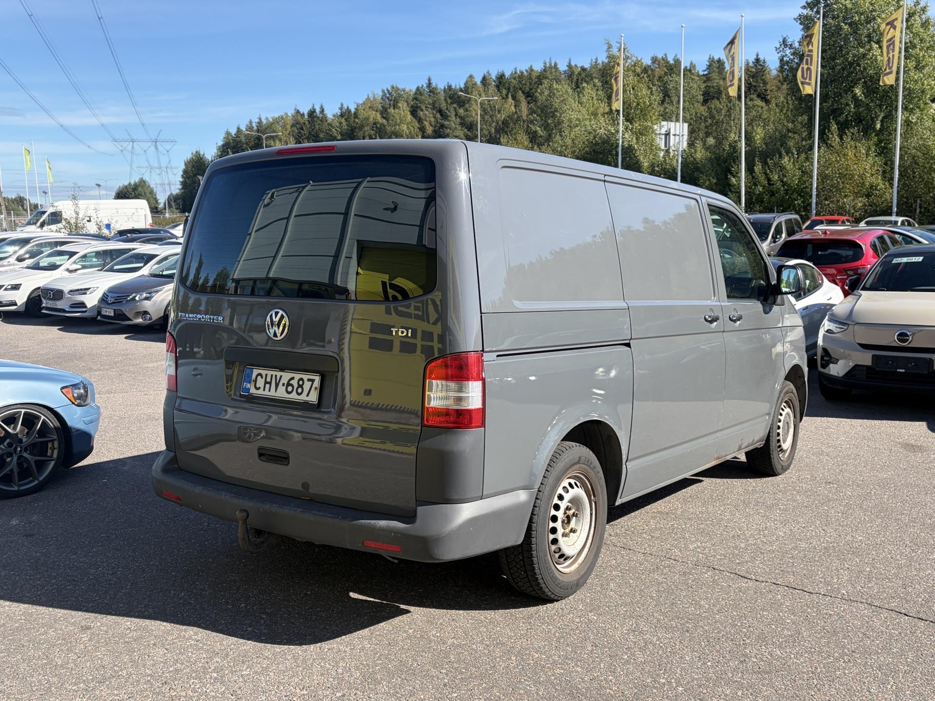 Näytä kaikki kuvat: 2011 Volkswagen Transporter