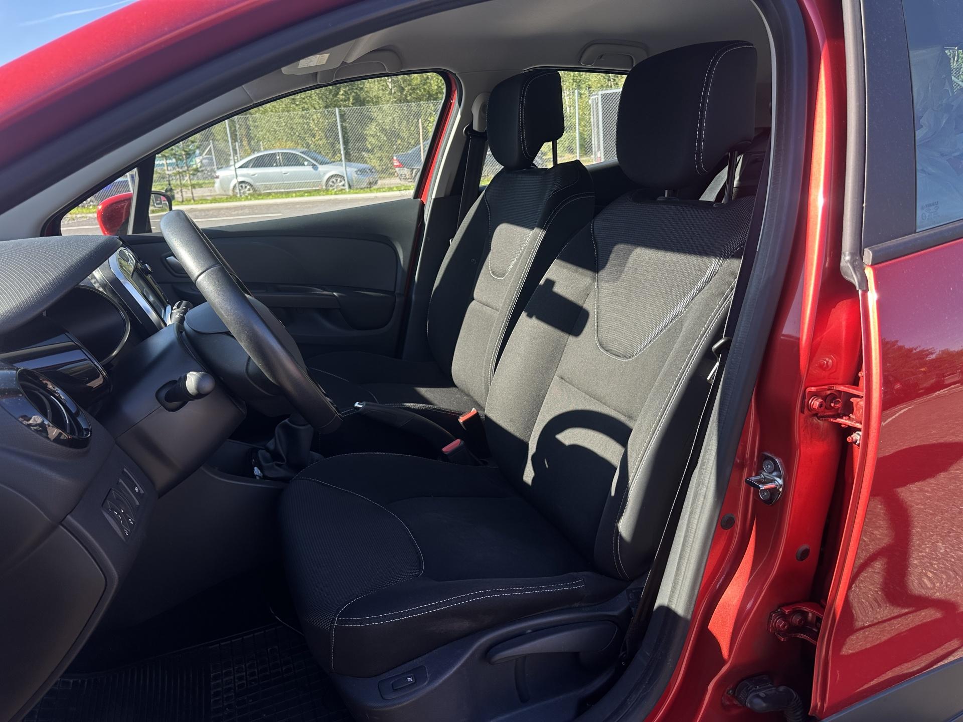 Renault Clio Energy TCe 90 Navi Style 2015, photo 7/22