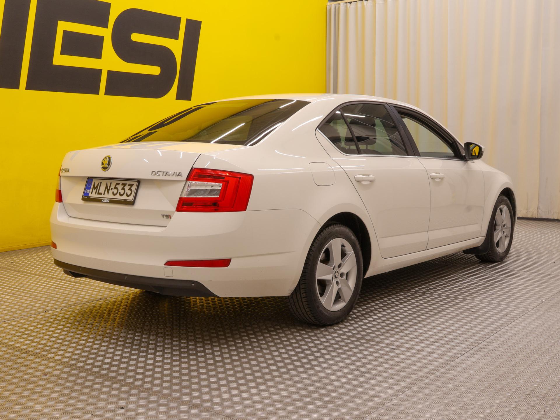 Skoda Octavia 1,4 TSI Elegance 2013, kuva 3/30