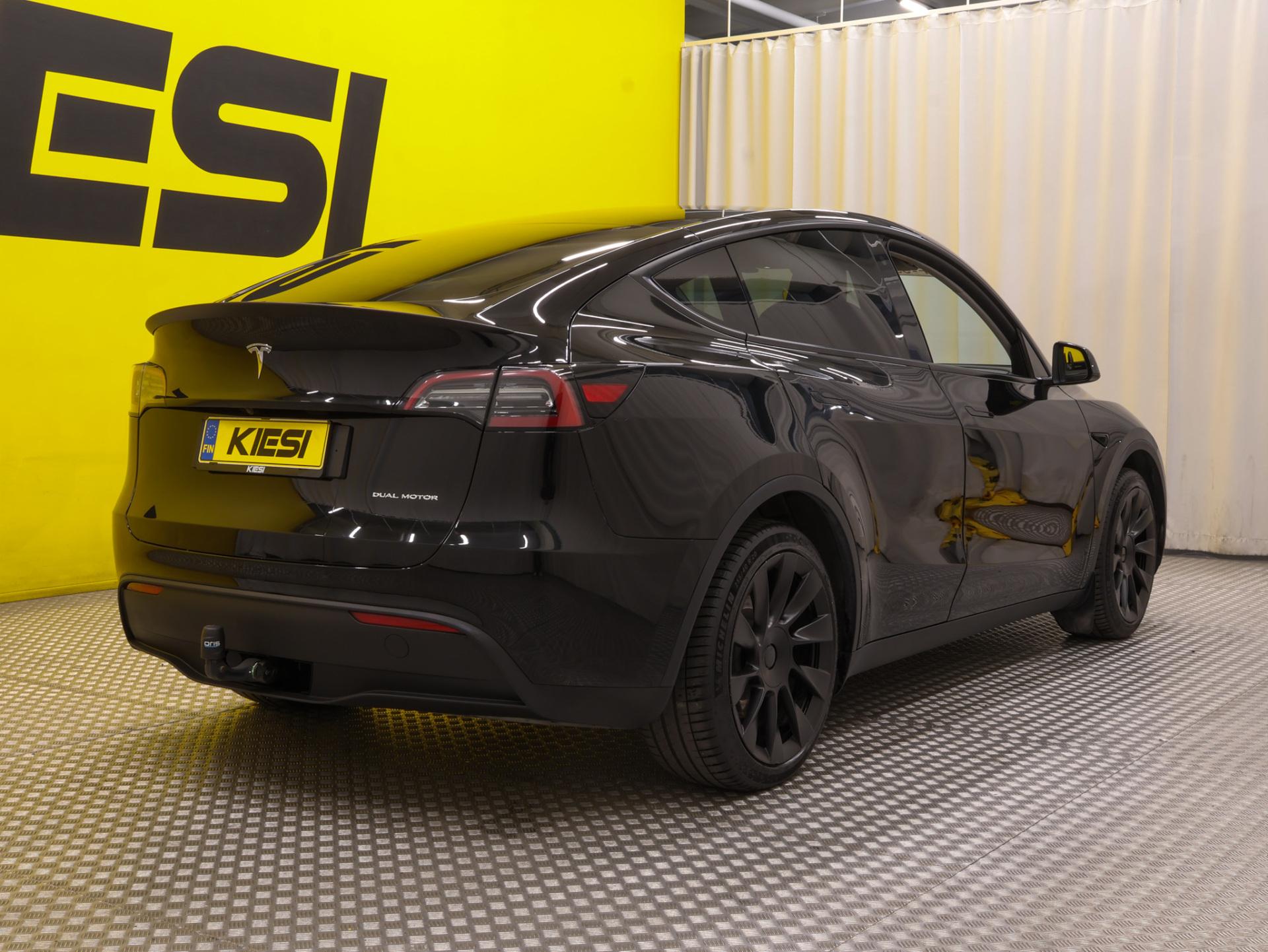 Pienoiskuva 3: 2023 Tesla Model Y
