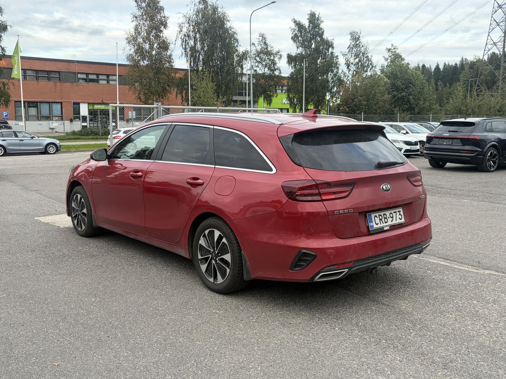 Näytä kaikki kuvat: 2021 Kia Ceed