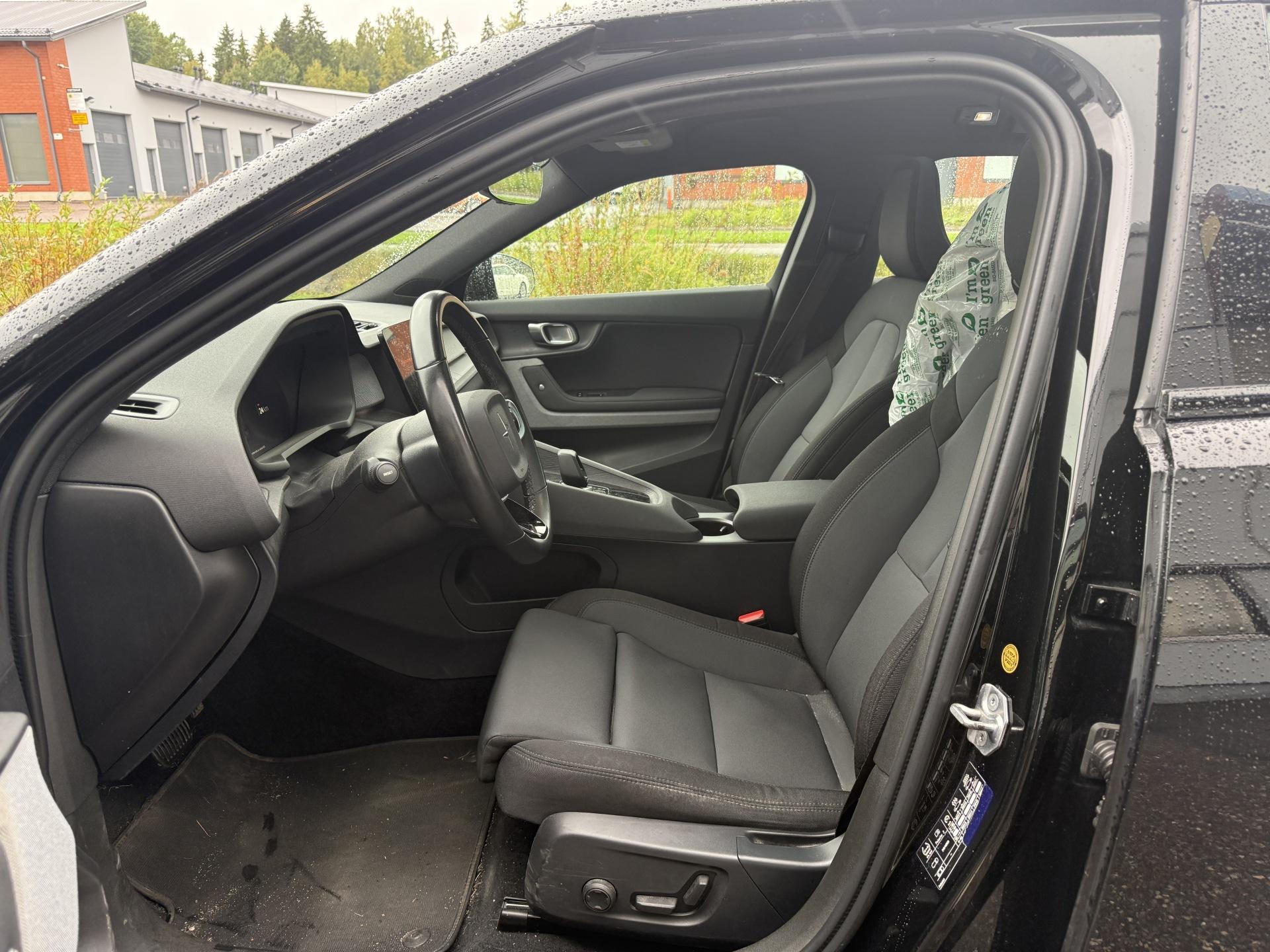 Polestar 2 2021, photo 7/27