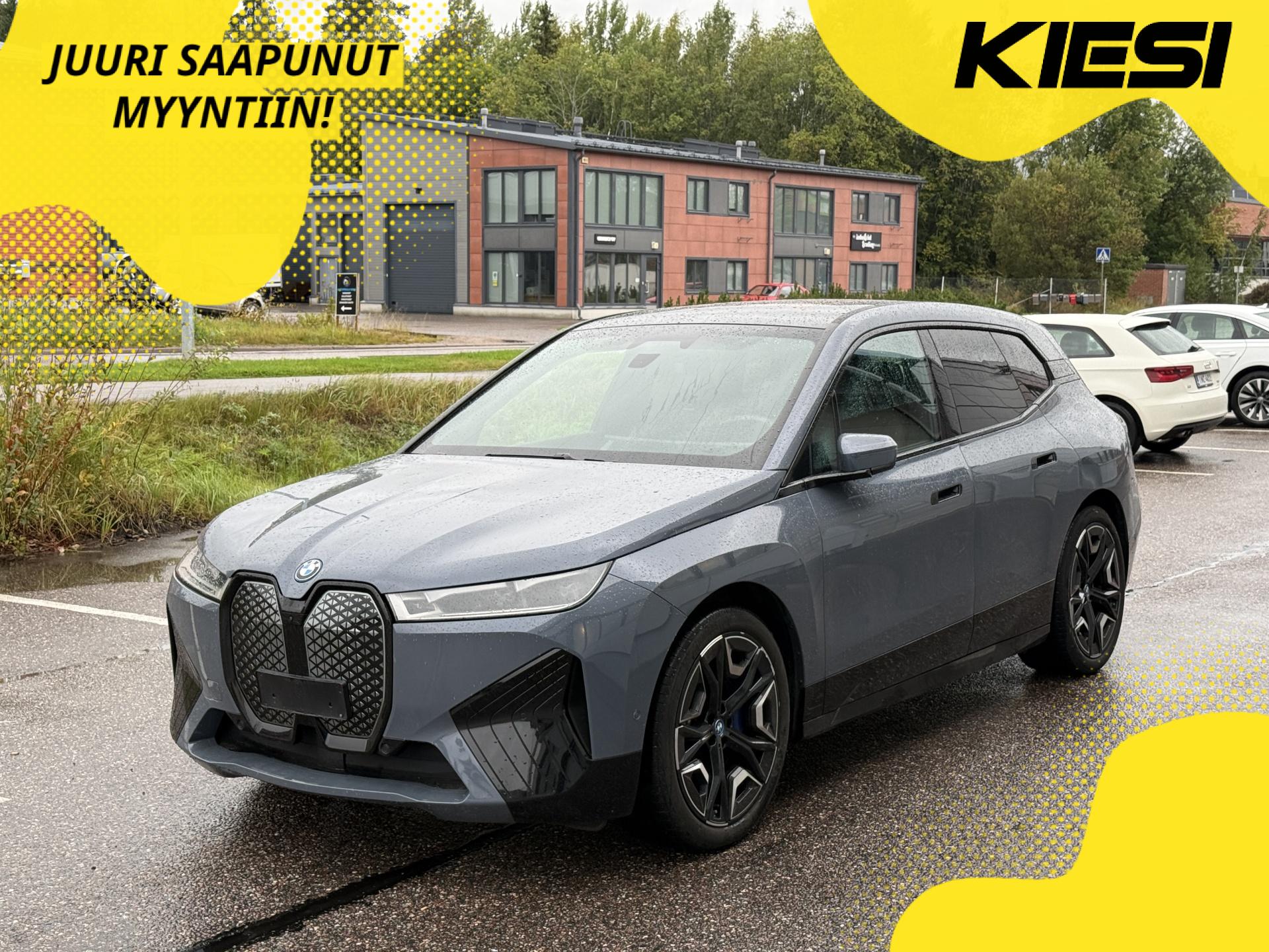 Pienoiskuva 3: 2023 BMW iX