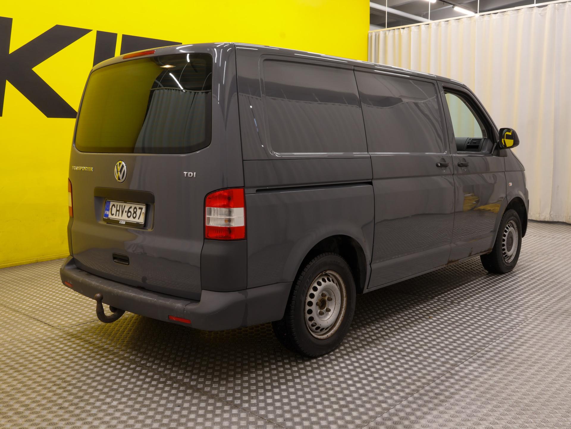 Volkswagen Transporter 2,0 TDI 75 kW 2011, kuva 3/23