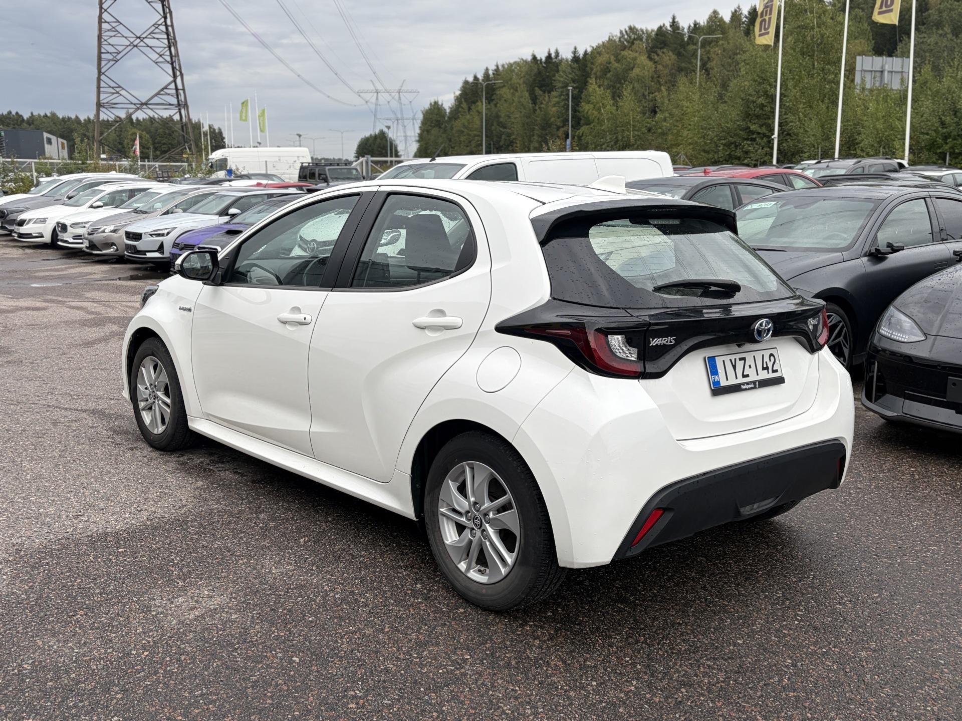 Pienoiskuva 3: 2020 Toyota Yaris