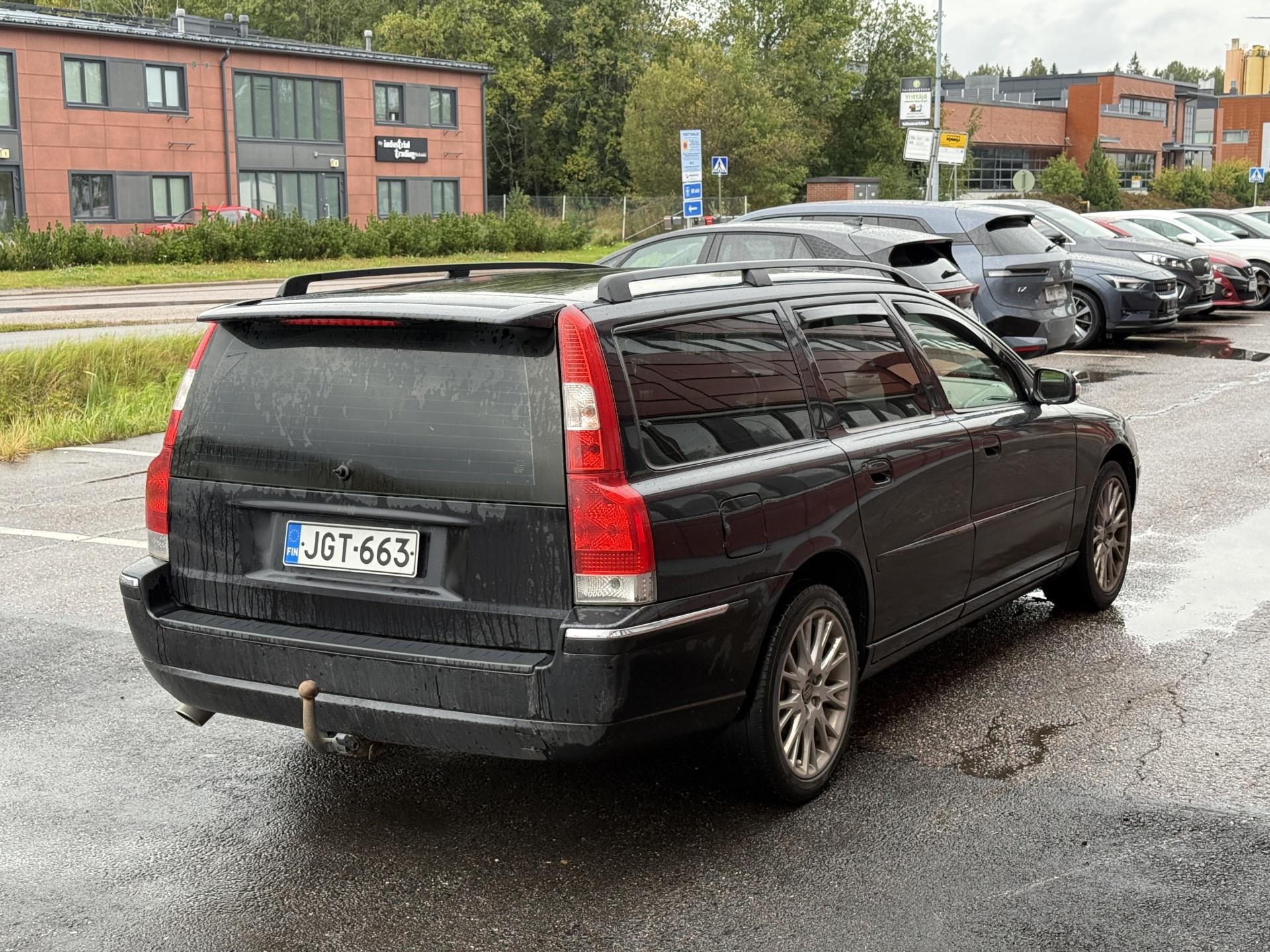 Volvo V70 2,5T Summum aut 2007, kuva 5/35