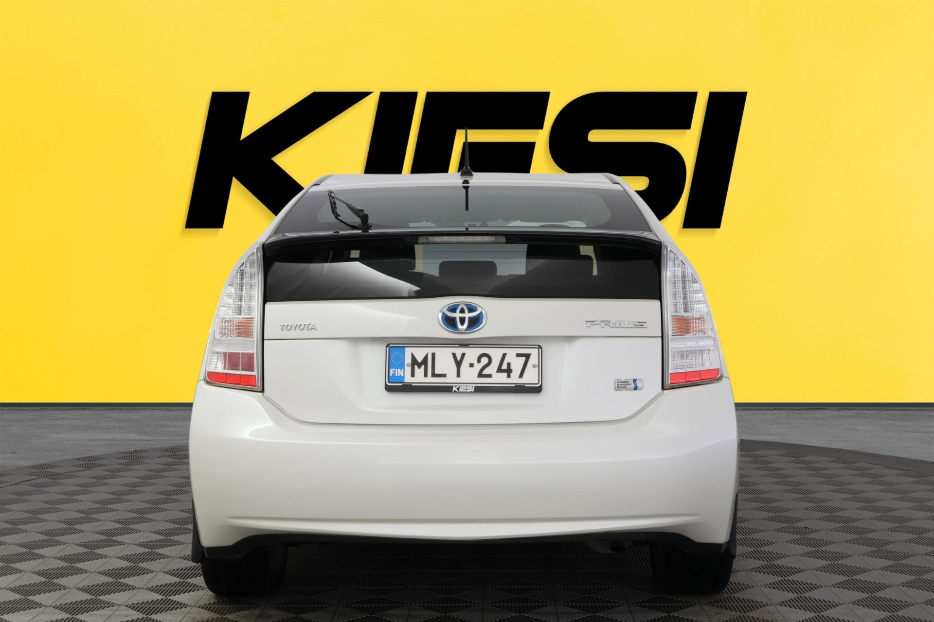 Toyota Prius HSD Sol 5ov 2010, kuva 4/31