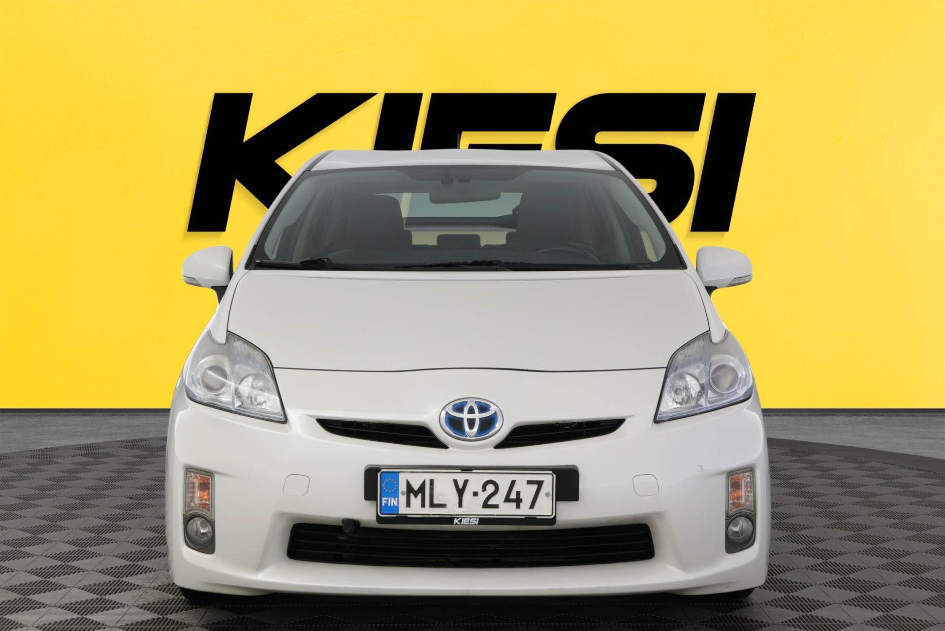 Toyota Prius HSD Sol 5ov 2010, kuva 7/31