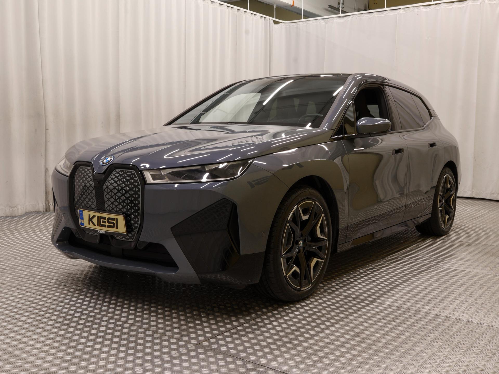 BMW iX xDrive50 Sport Package 2023, kuva 7/34
