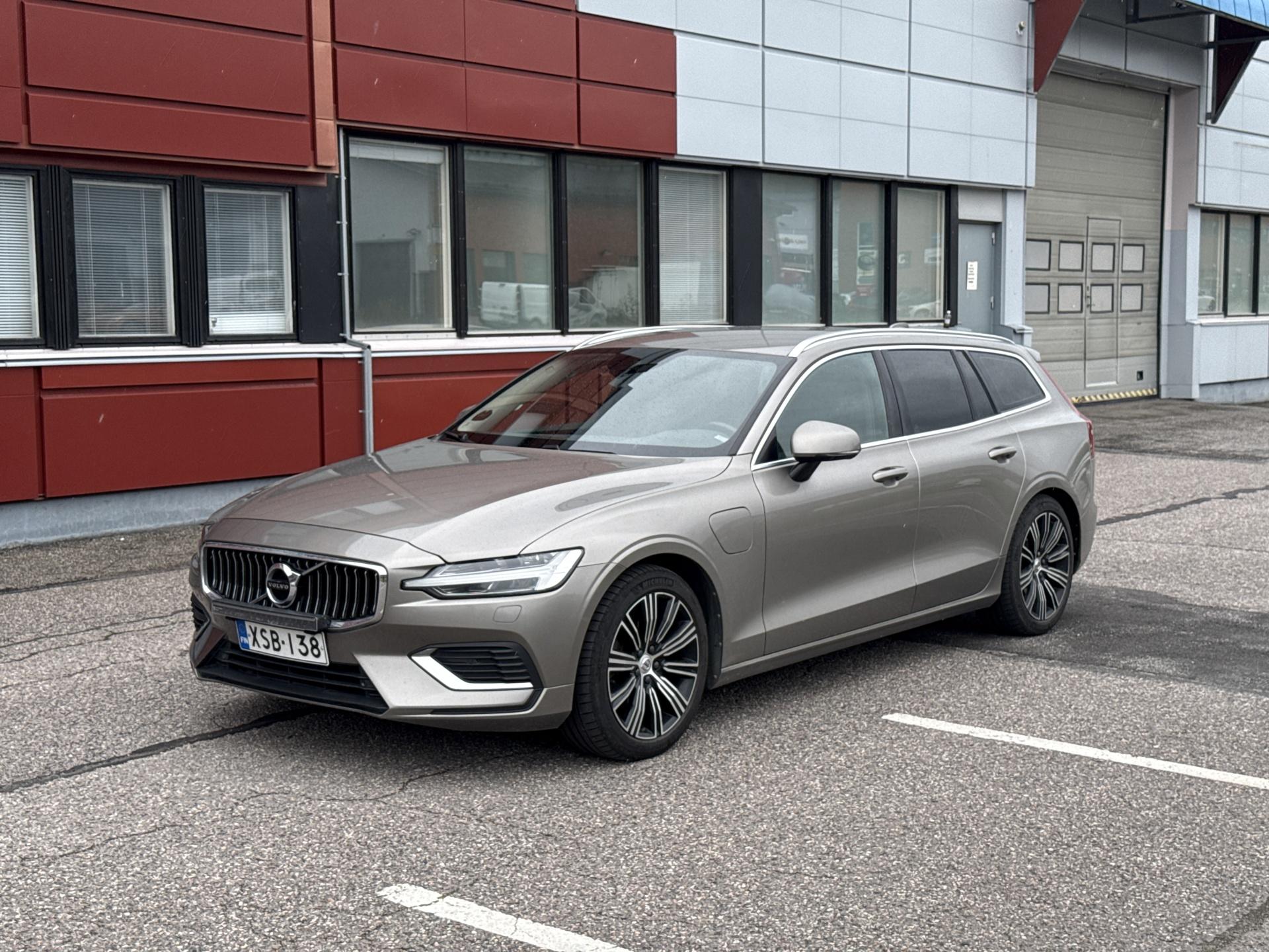 Pienoiskuva 3: 2019 Volvo V60