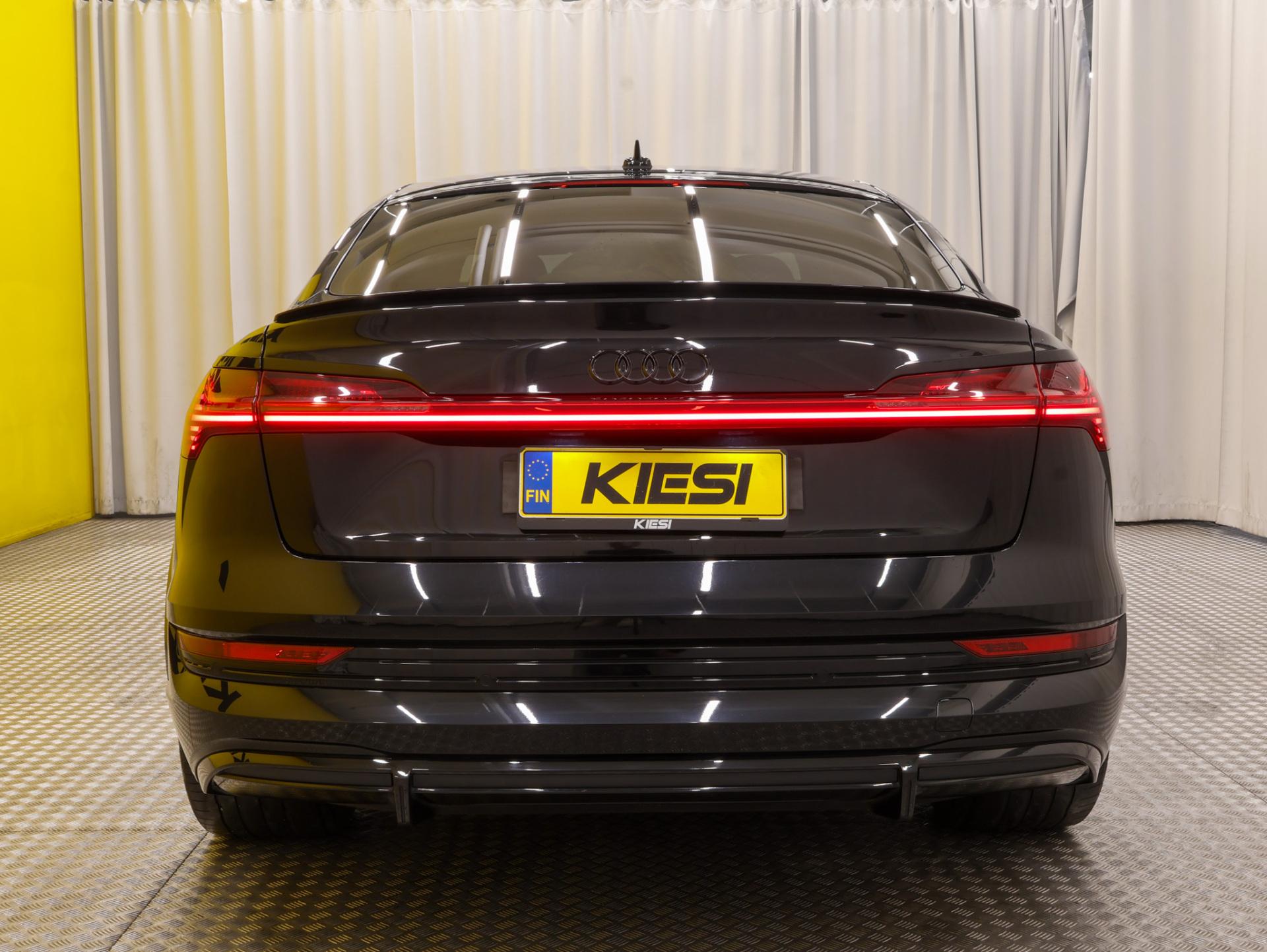 Audi e-tron Sportback S quattro 2022, kuva 4/38