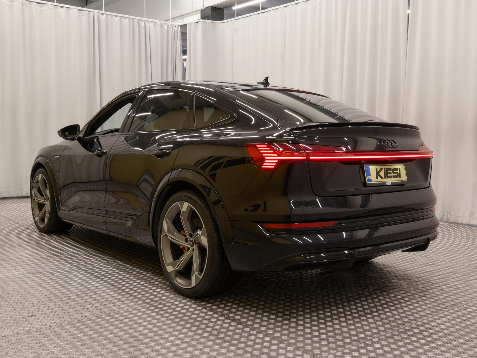 Audi e-tron Sportback S quattro 2022, kuva 5/38