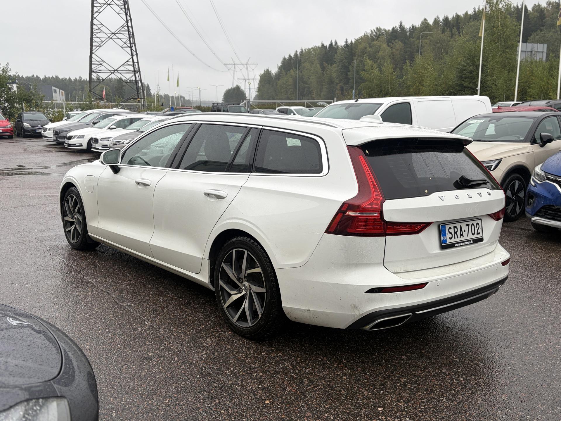 Volvo V60 T8 TwE AWD Inscription aut 2020, photo 5/33
