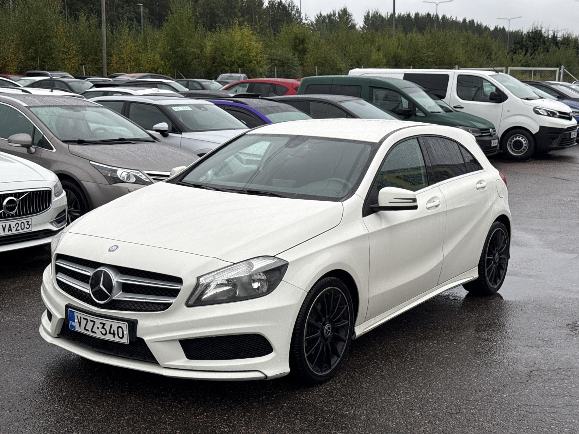 Pienoiskuva 3: 2015 Mercedes-Benz A