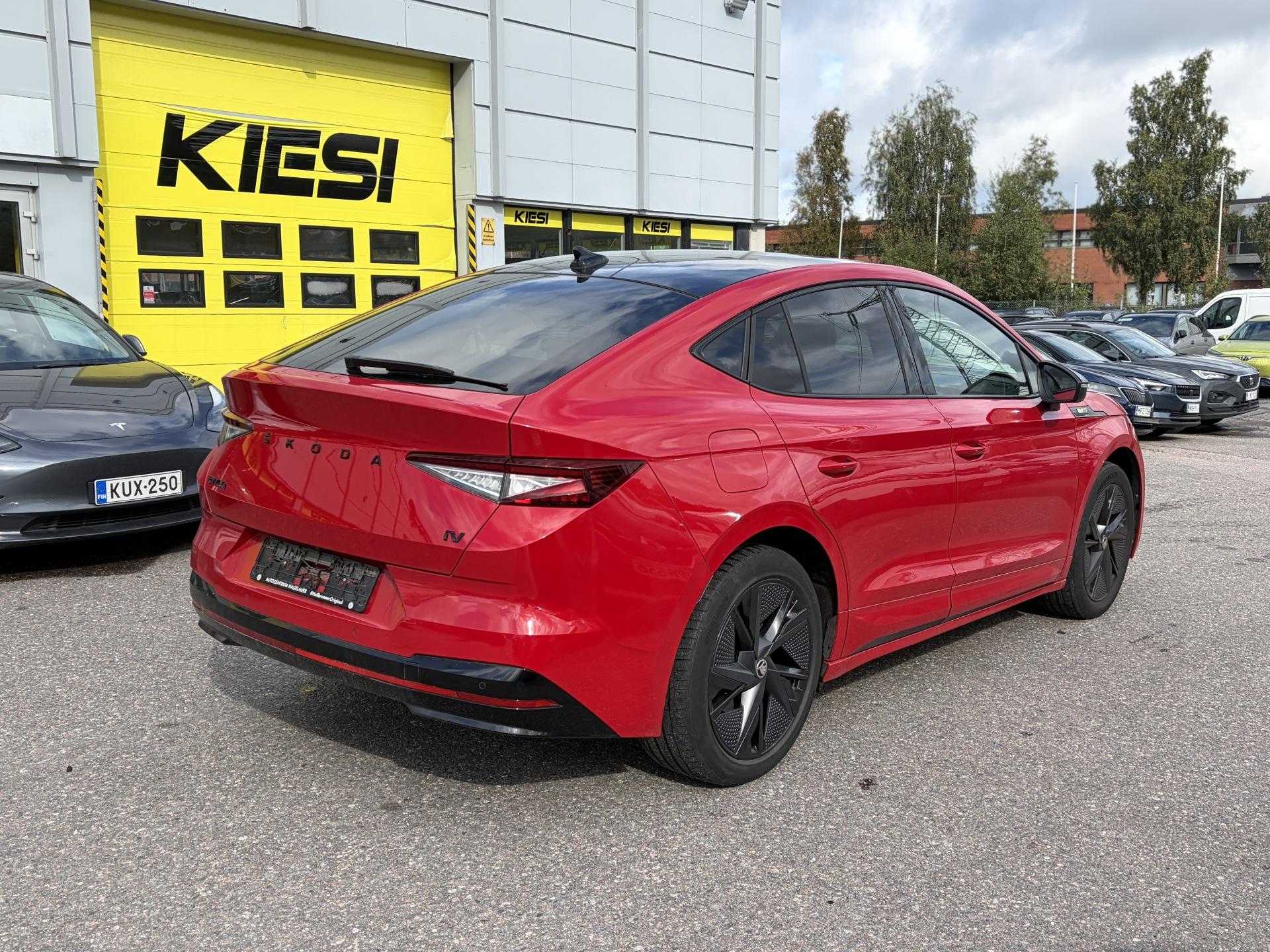 Näytä kaikki kuvat: 2023 Skoda Enyaq
