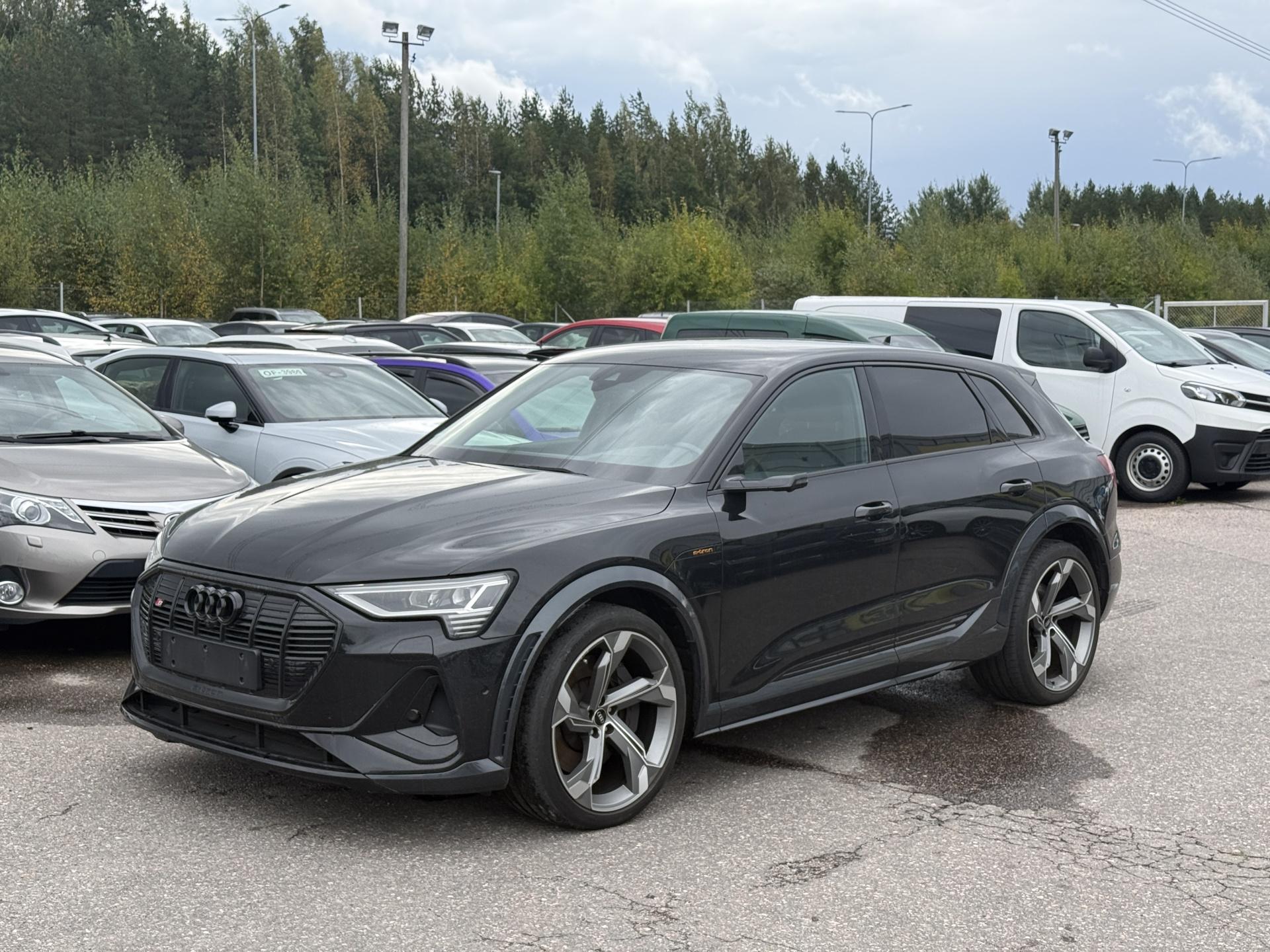 Pienoiskuva 2: 2022 Audi e-tron