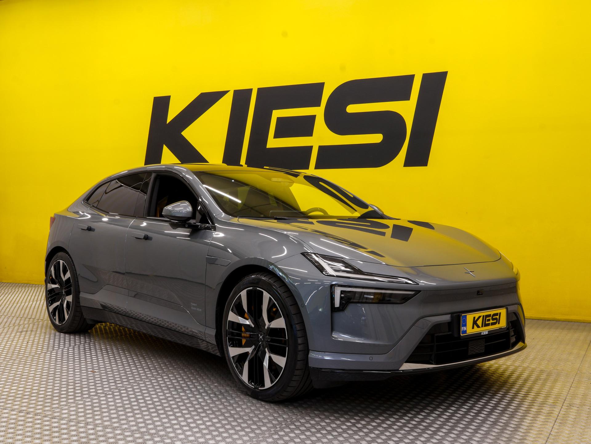 2025 Polestar 4