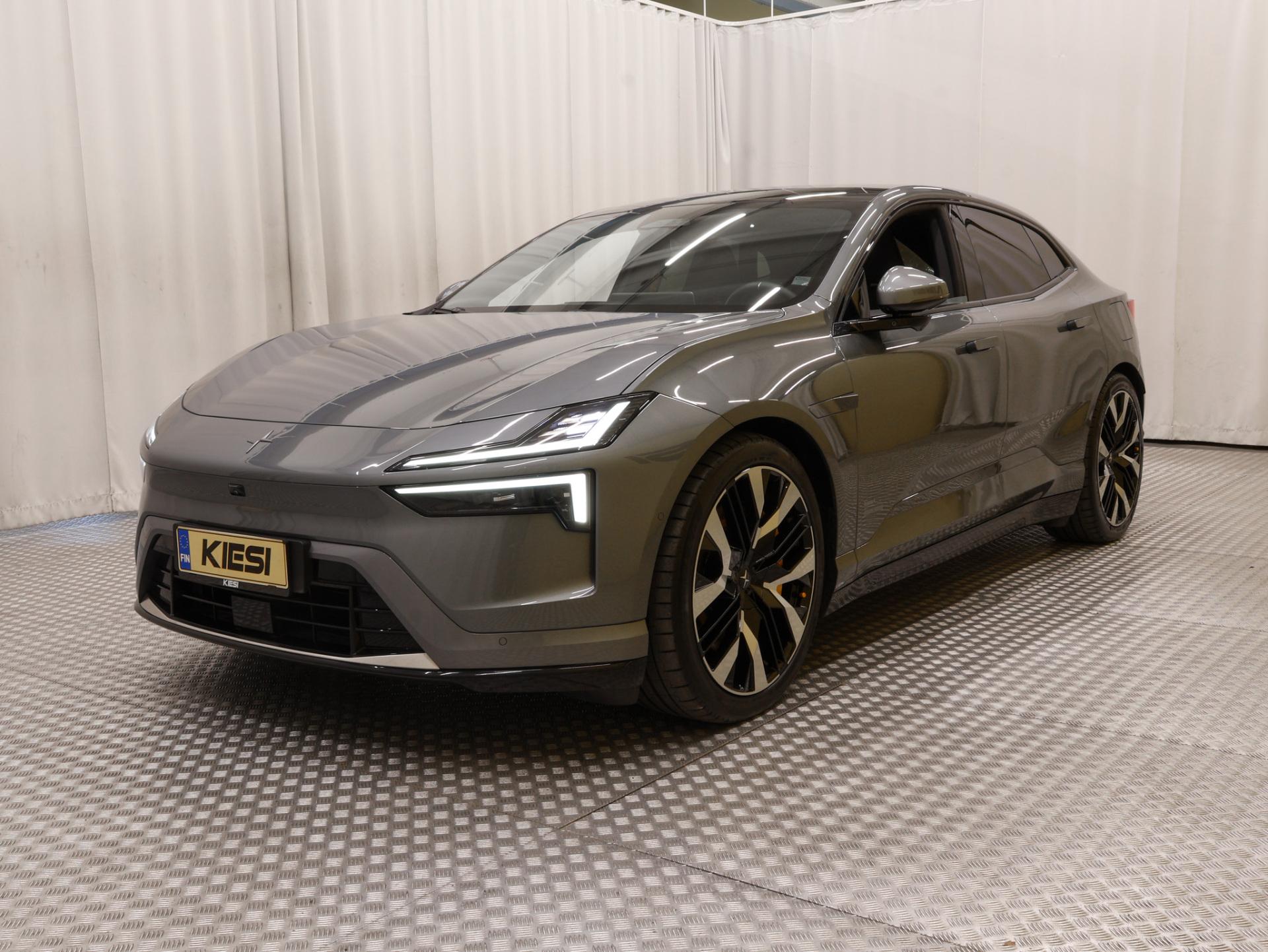 Polestar 4 2025, photo 7/39