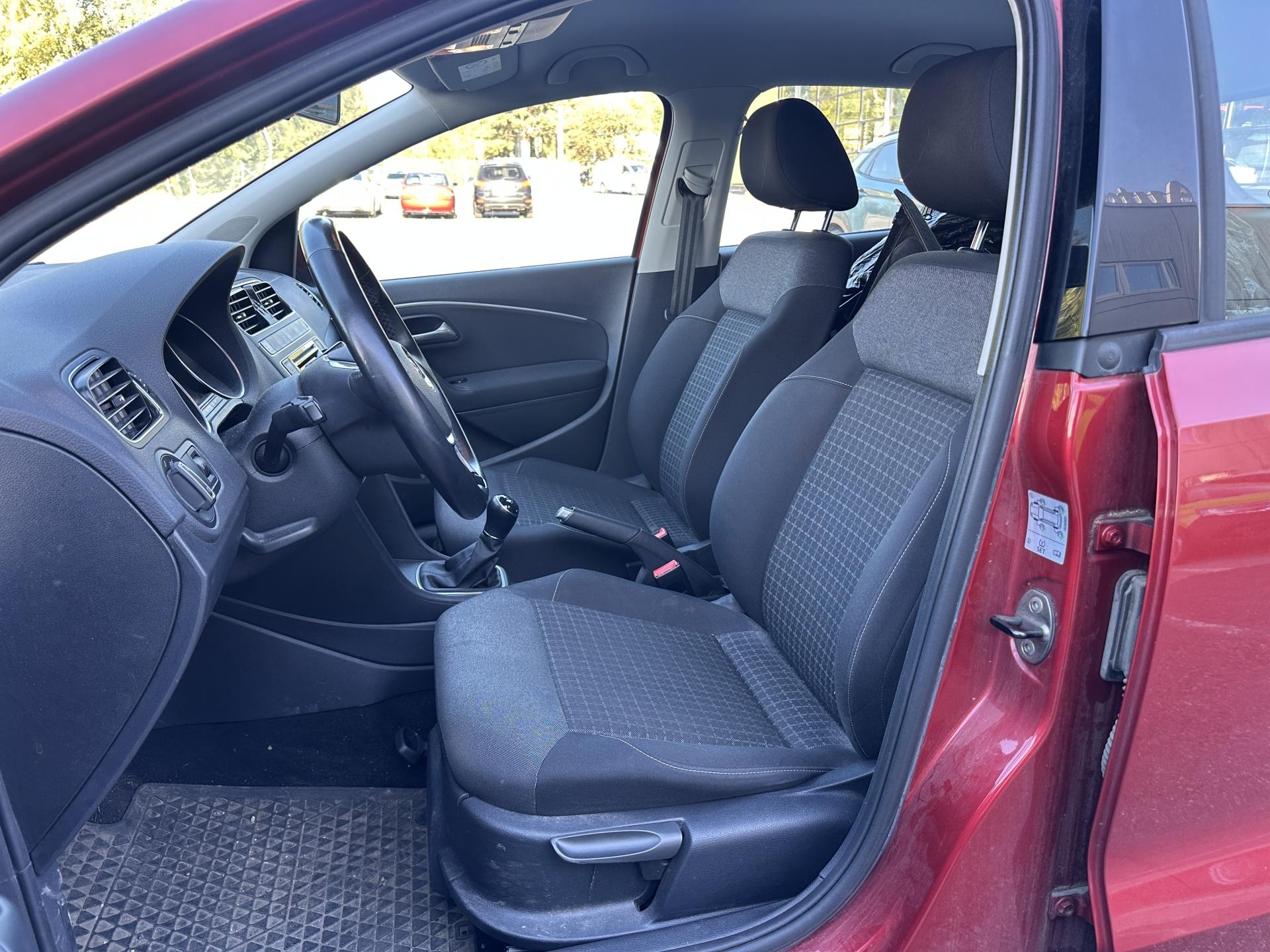 Volkswagen Polo 2016, kuva 7/24