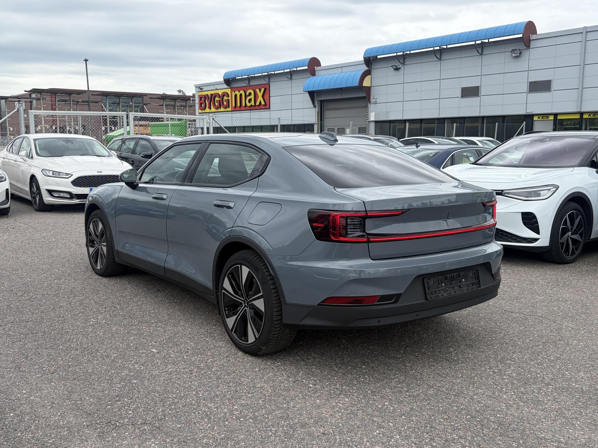 Näytä kaikki kuvat: 2023 Polestar 2