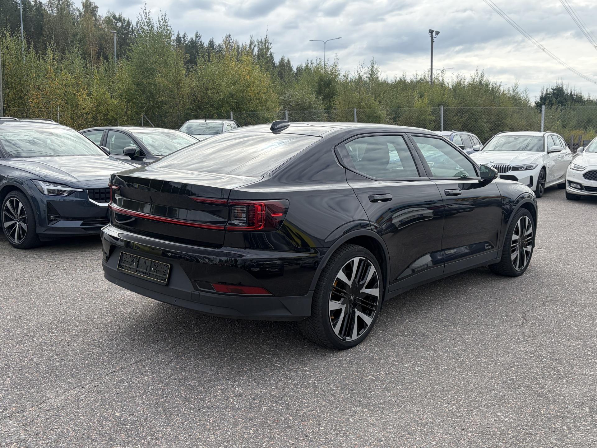 Näytä kaikki kuvat: 2024 Polestar 2