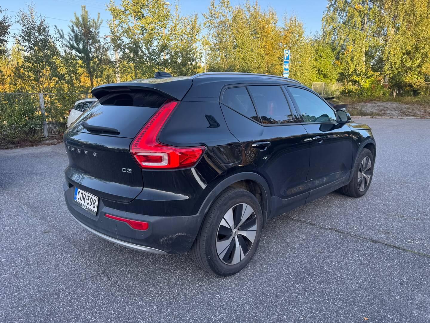 Näytä kaikki kuvat: 2020 Volvo XC40