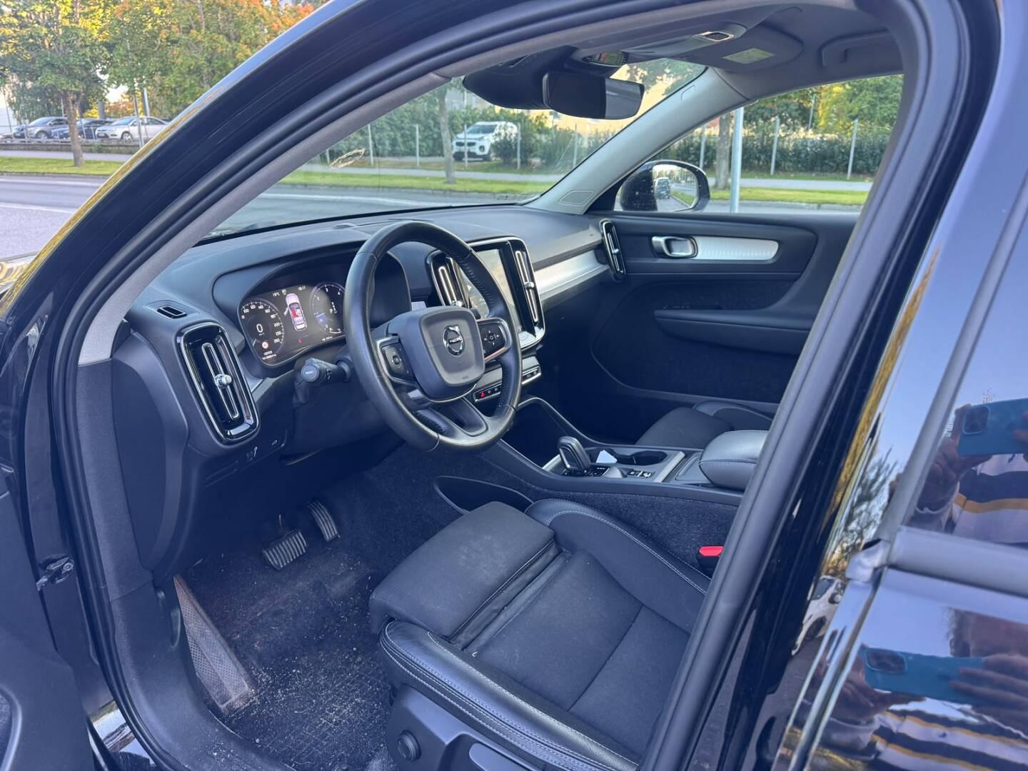 Volvo XC40 D3 Momentum 2020, kuva 7/10